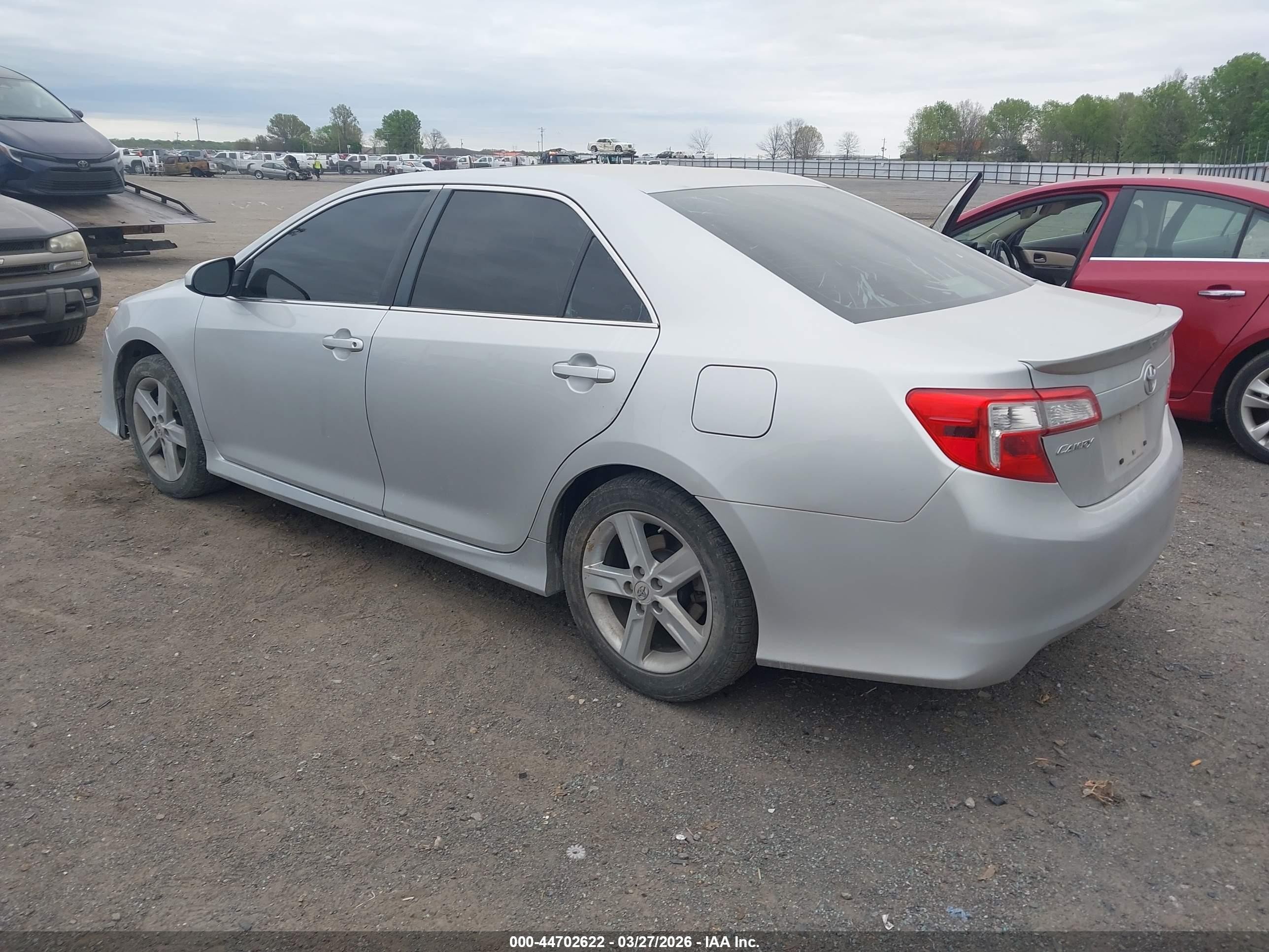 2012 Toyota Camry Se Silver vin: 4T1BF1FK8CU598739