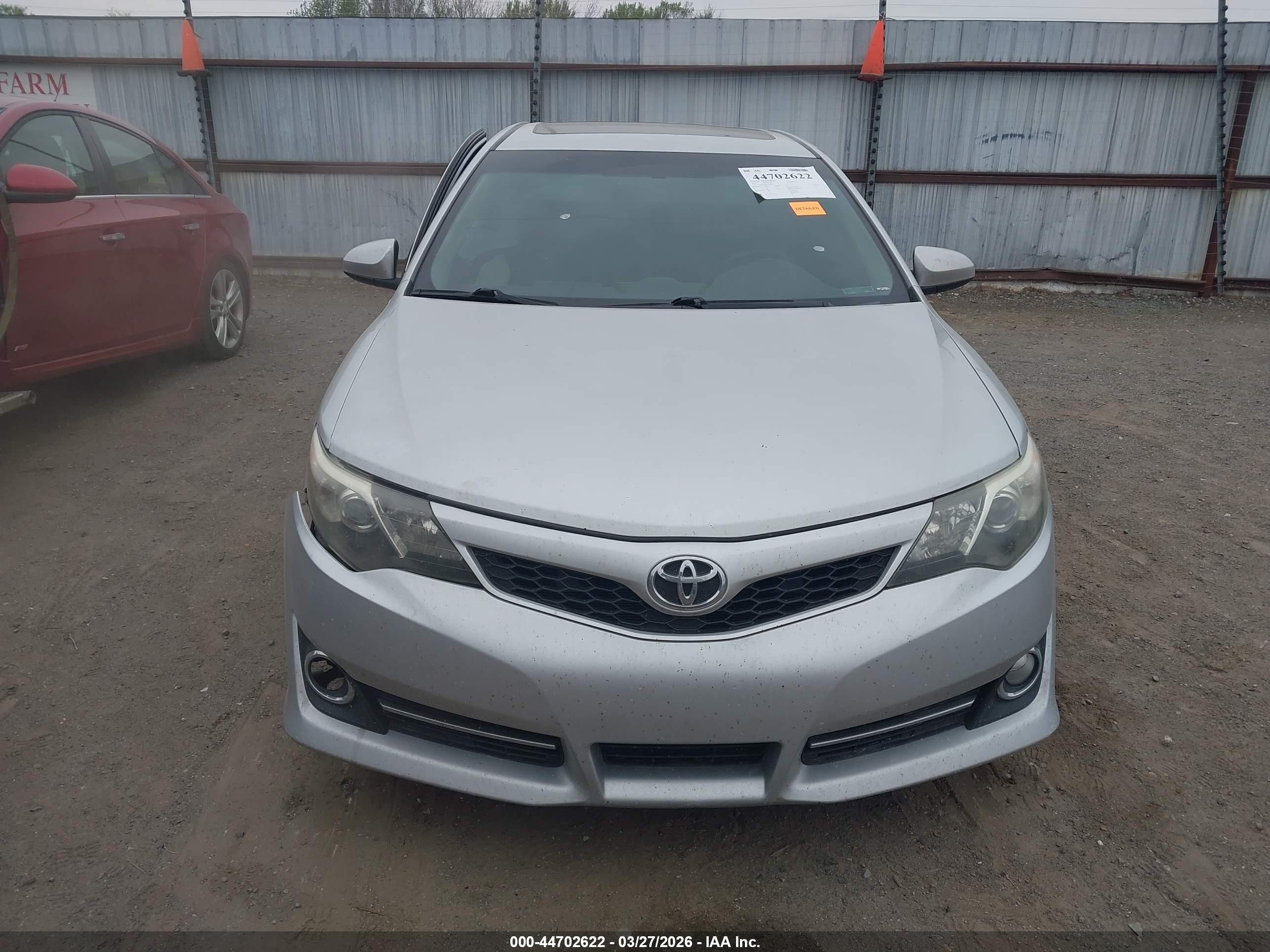 2012 Toyota Camry Se Silver vin: 4T1BF1FK8CU598739