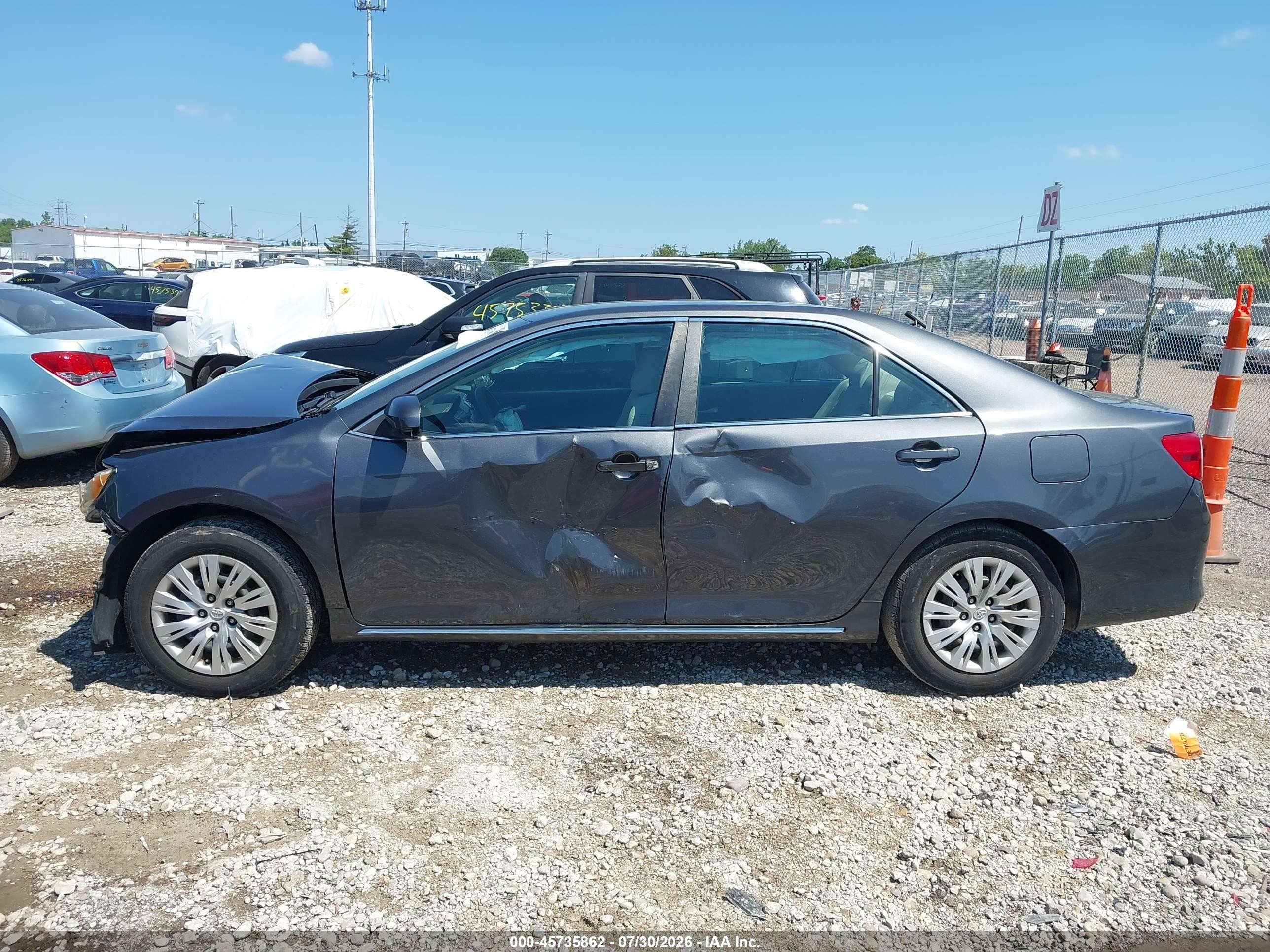 2012 Toyota Camry Le Gray vin: 4T1BF1FK8CU601252