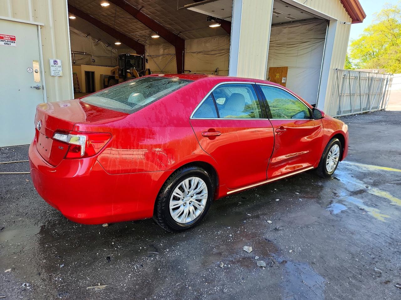 2012 Toyota Camry Le Red vin: 4T1BF1FK8CU613482