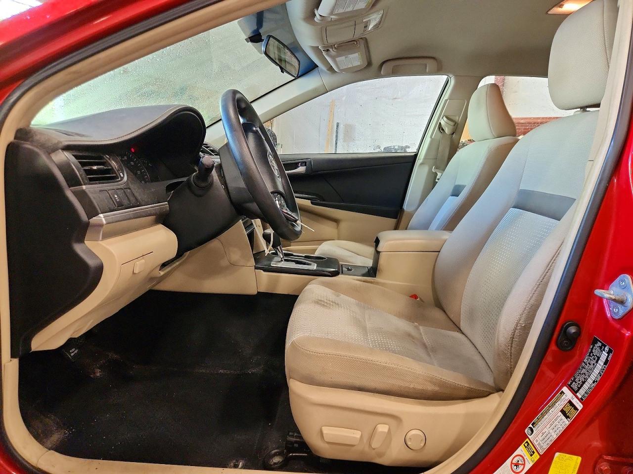 2012 Toyota Camry Le Red vin: 4T1BF1FK8CU613482