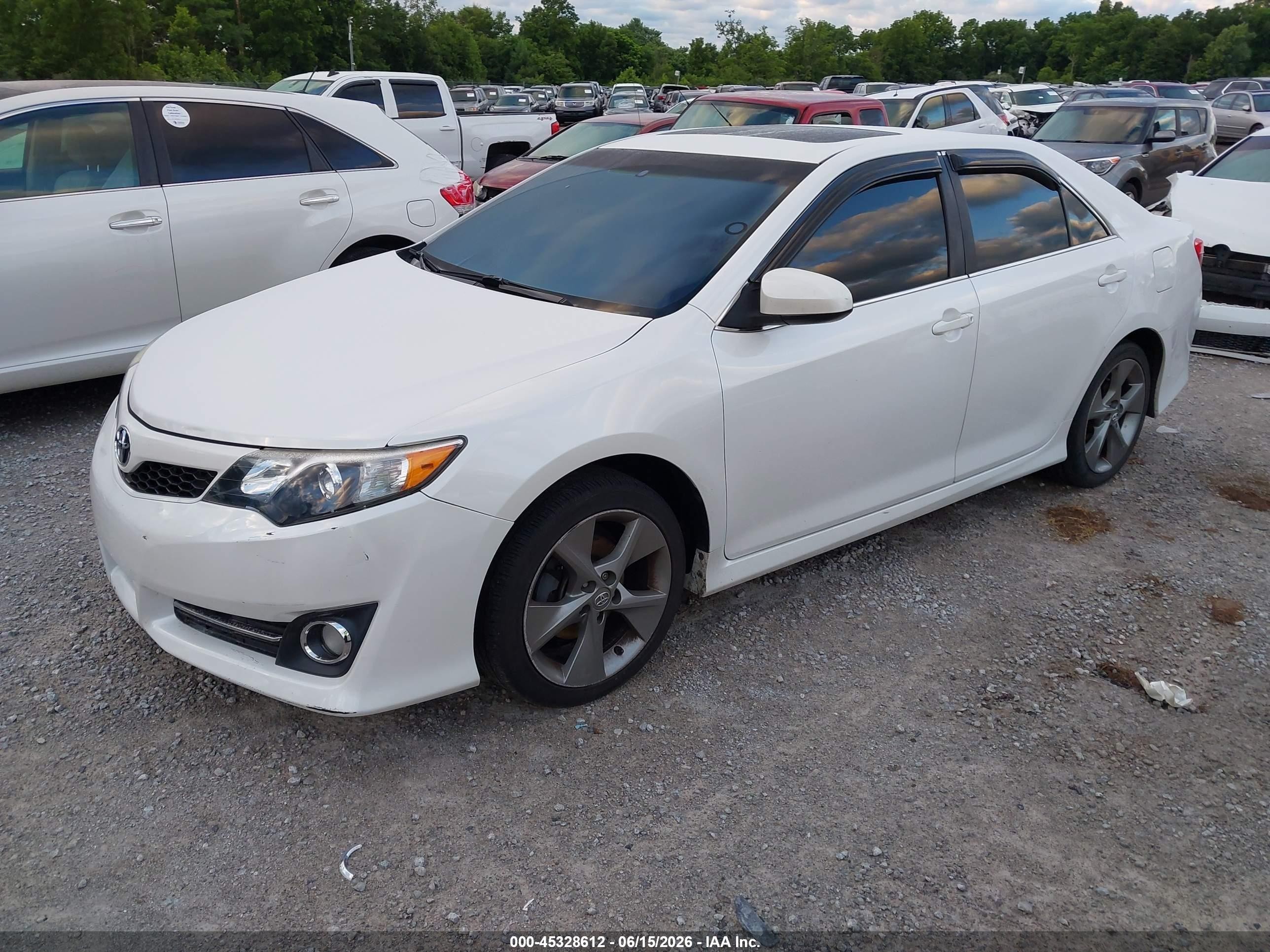 2012 Toyota Camry Se Limited Edition Белый vin: 4T1BF1FK8CU634171