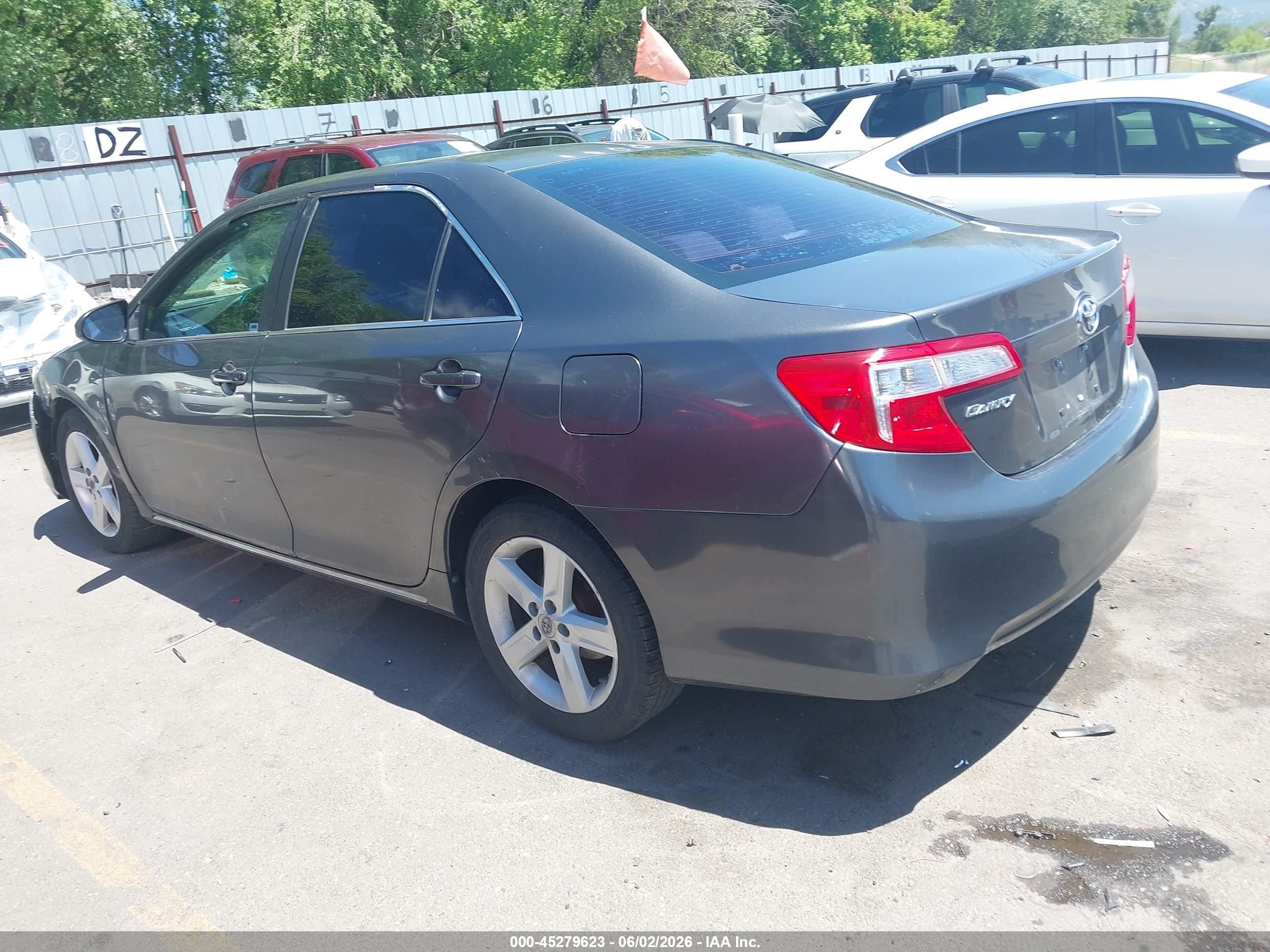 2013 Toyota Camry Le Серебряный vin: 4T1BF1FK8DU212029