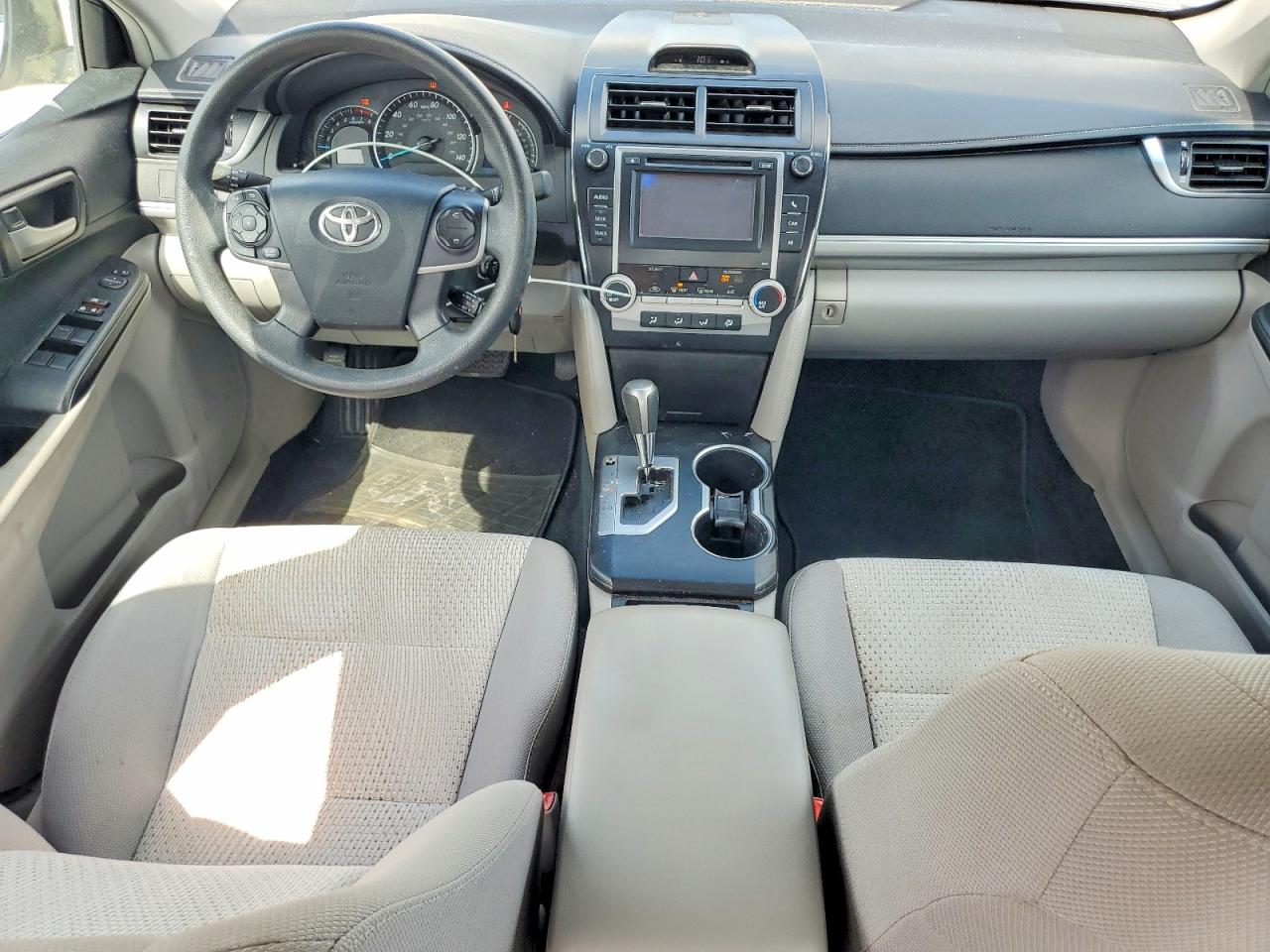 2013 Toyota Camry Le Белый vin: 4T1BF1FK8DU225668