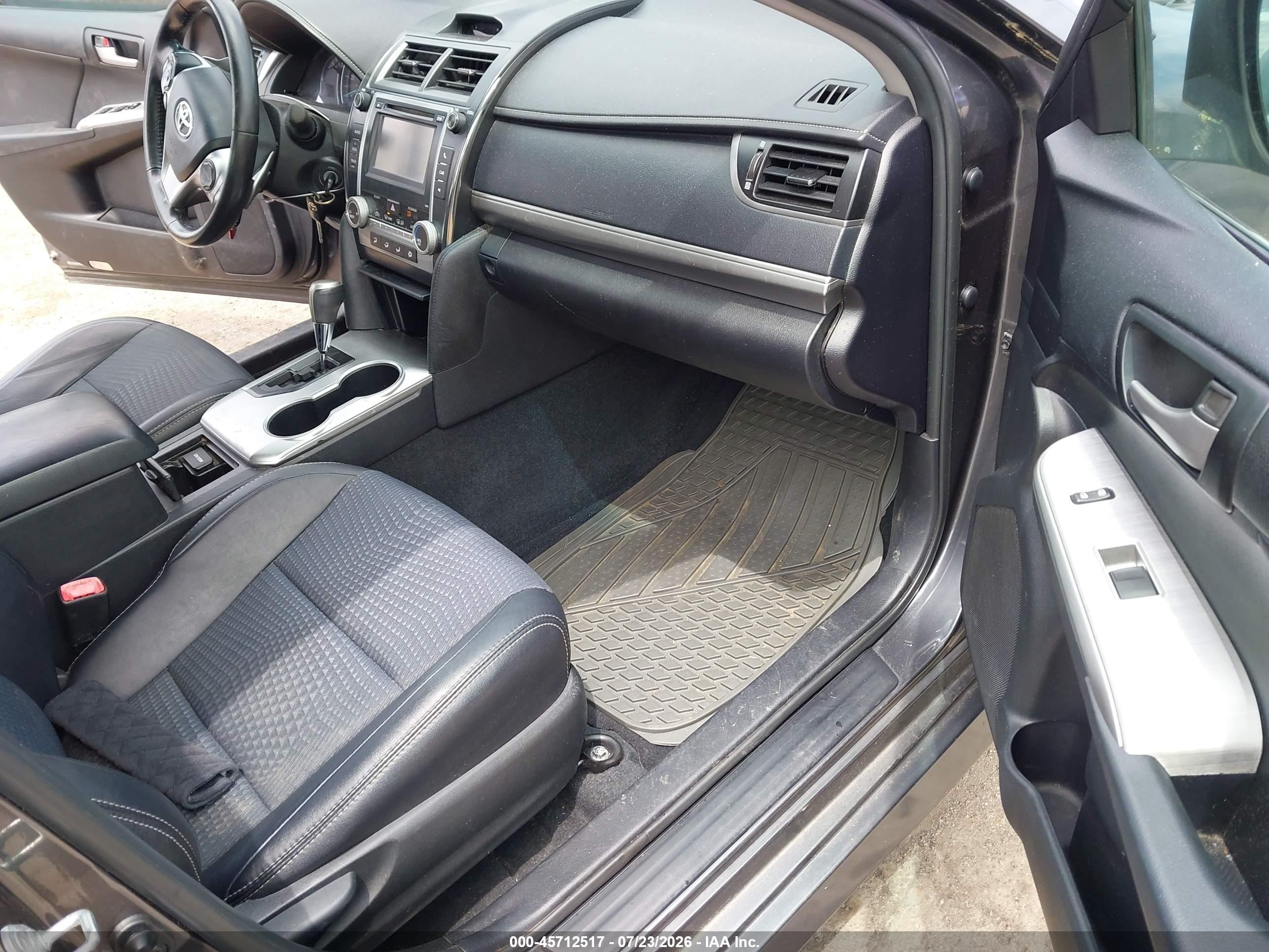 2013 Toyota Camry Se Gray vin: 4T1BF1FK8DU239618