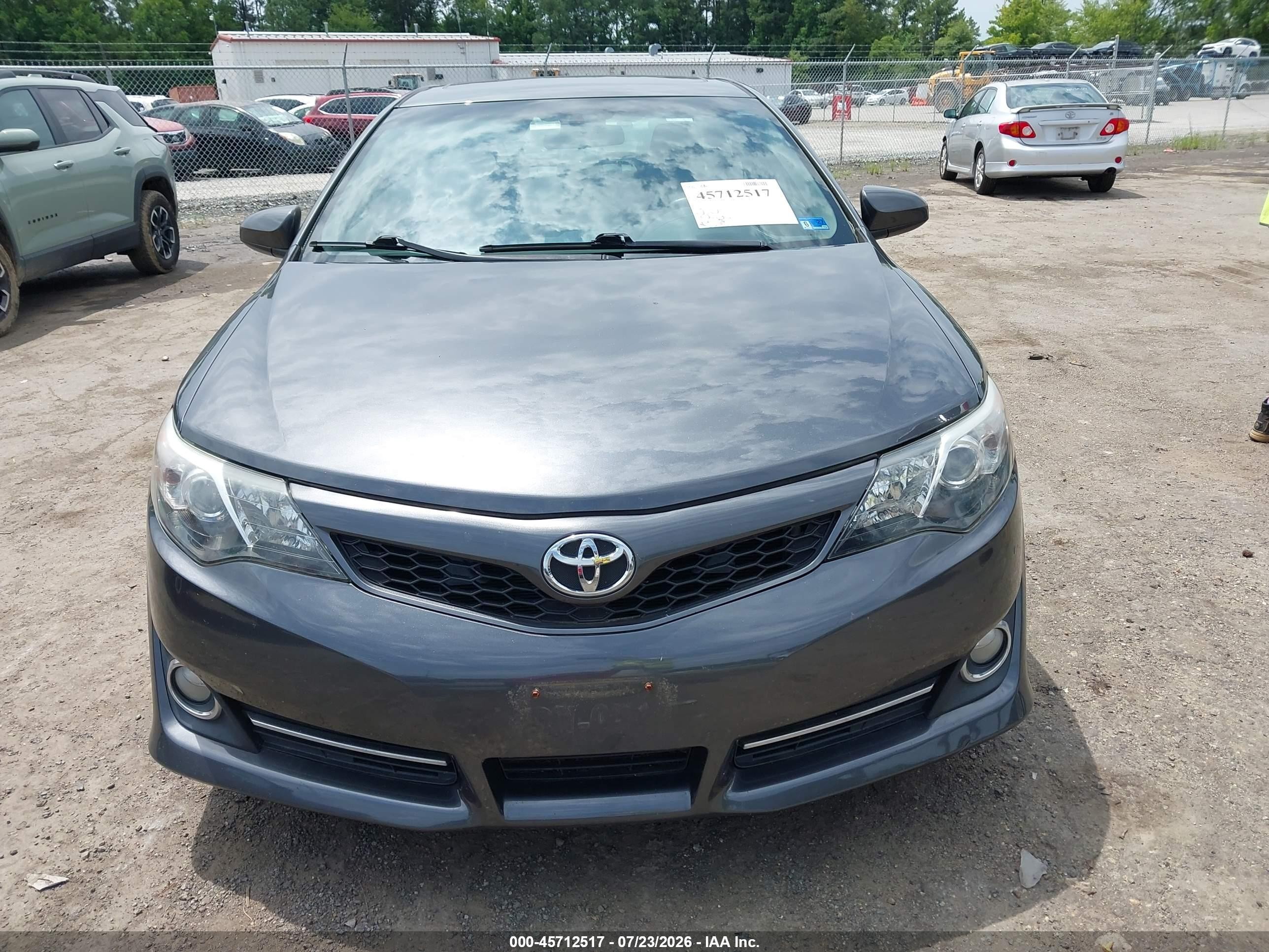 2013 Toyota Camry Se Gray vin: 4T1BF1FK8DU239618
