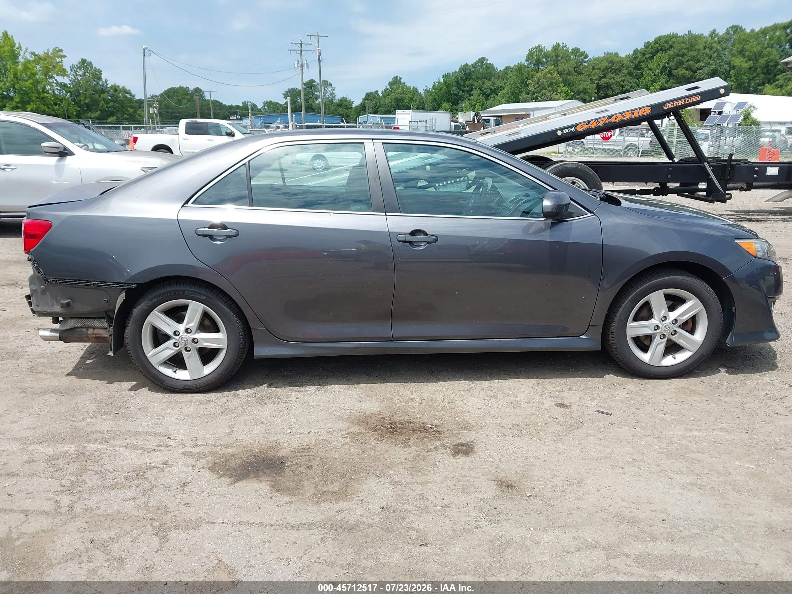 2013 Toyota Camry Se Gray vin: 4T1BF1FK8DU239618