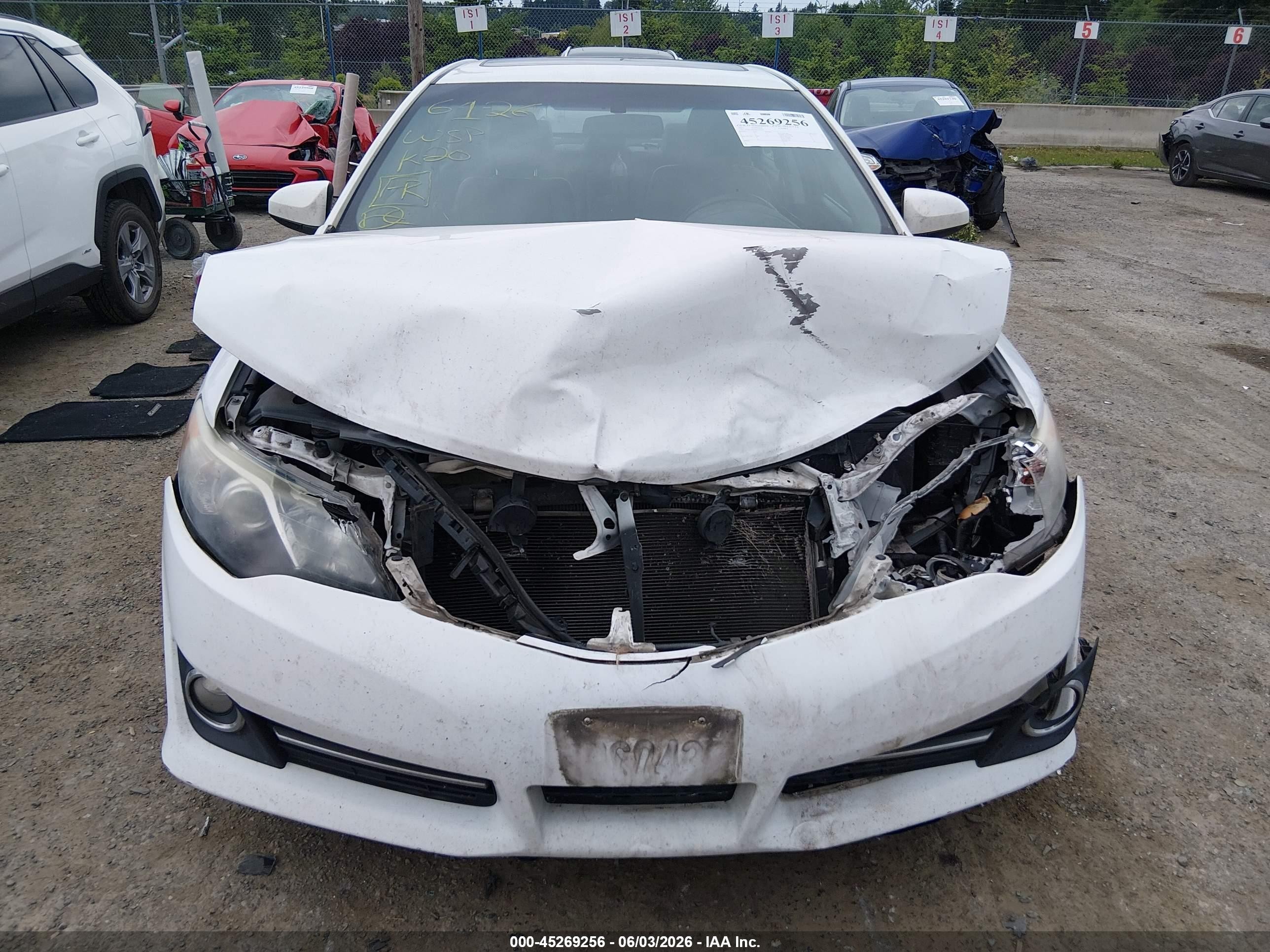2013 Toyota Camry Se White vin: 4T1BF1FK8DU244141