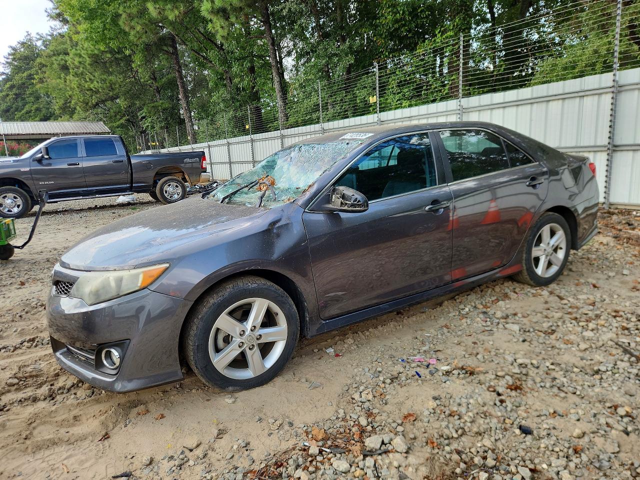 2013 Toyota Camry L Gray vin: 4T1BF1FK8DU267399