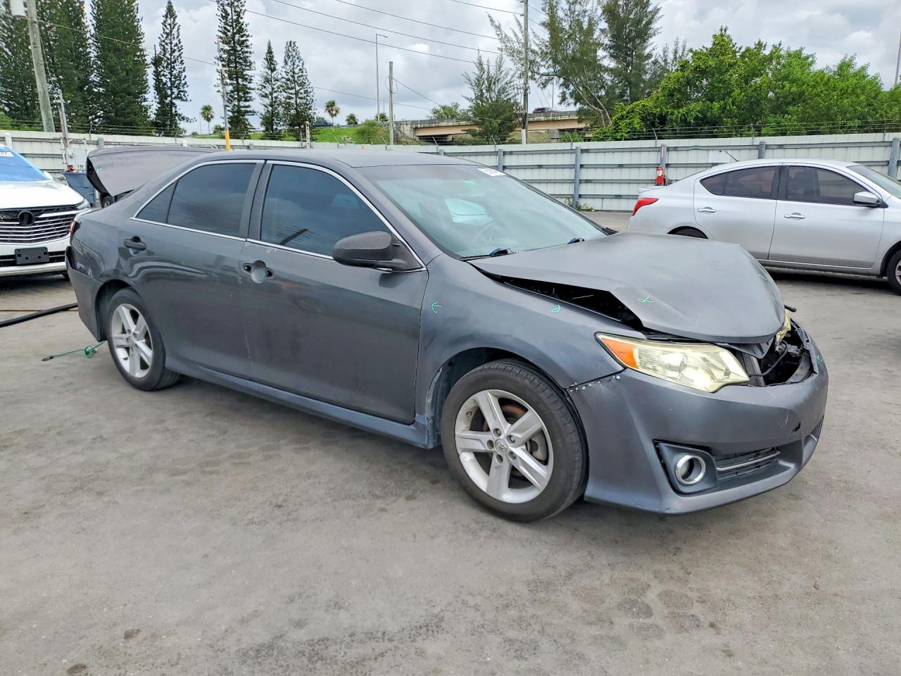2013 Toyota Camry Se Silver vin: 4T1BF1FK8DU270870