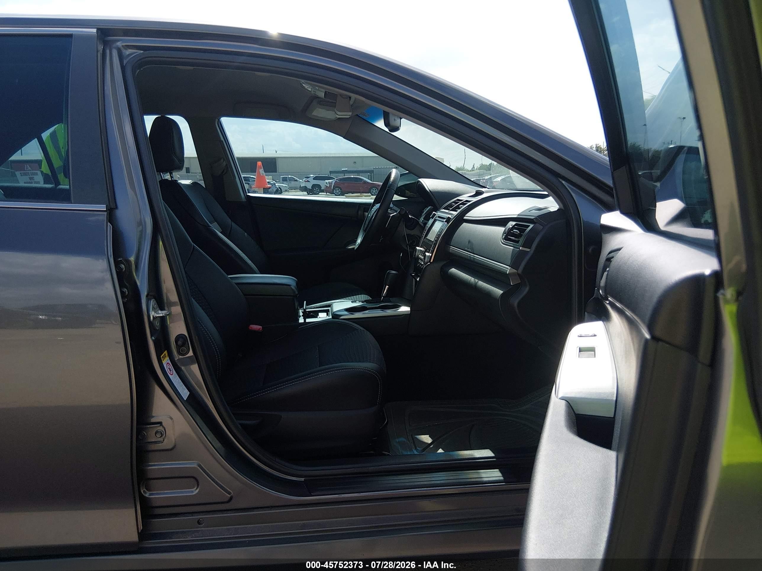 2013 Toyota Camry Se Gray vin: 4T1BF1FK8DU287426