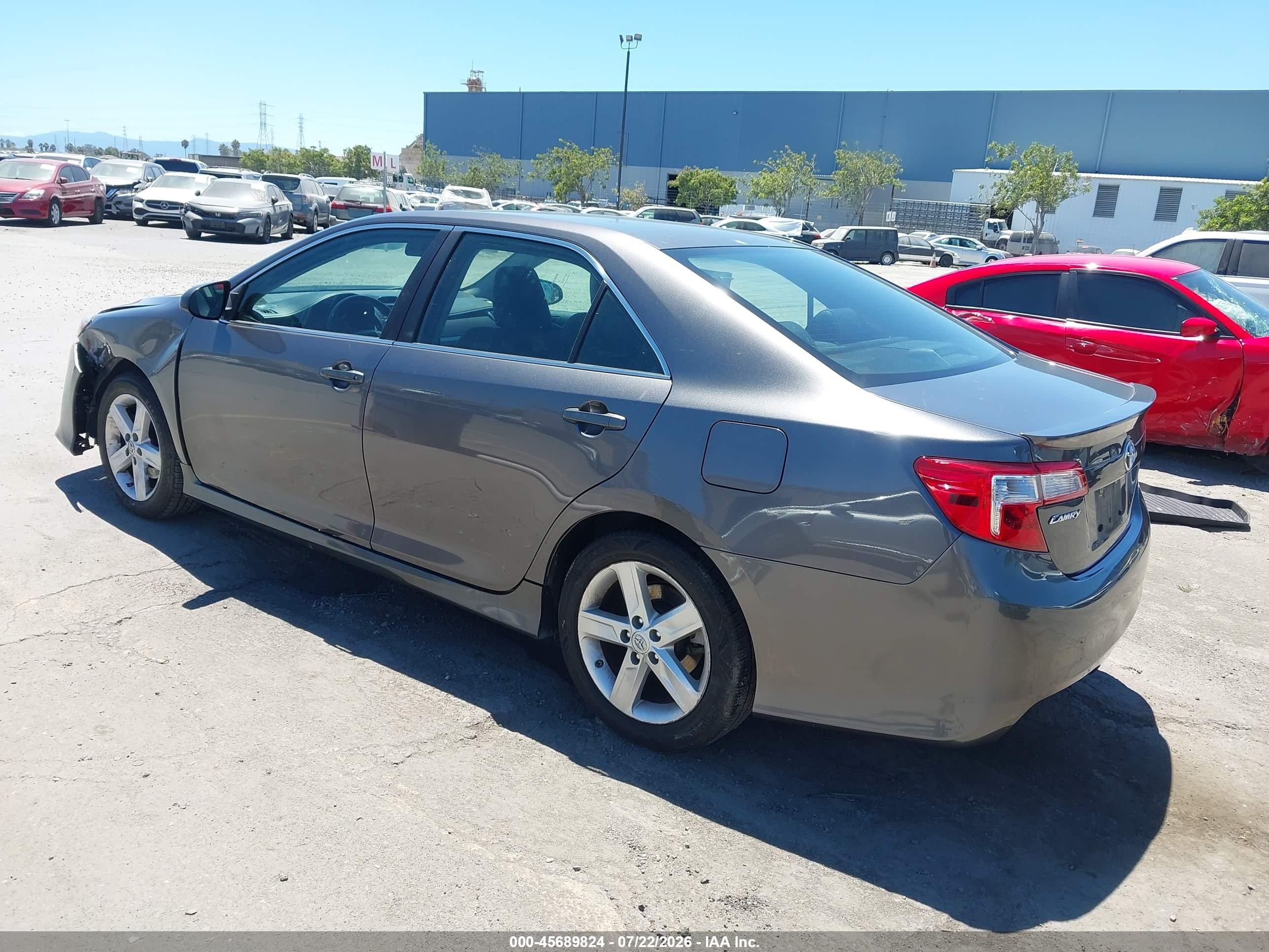 2013 Toyota Camry Se Gray vin: 4T1BF1FK8DU289743