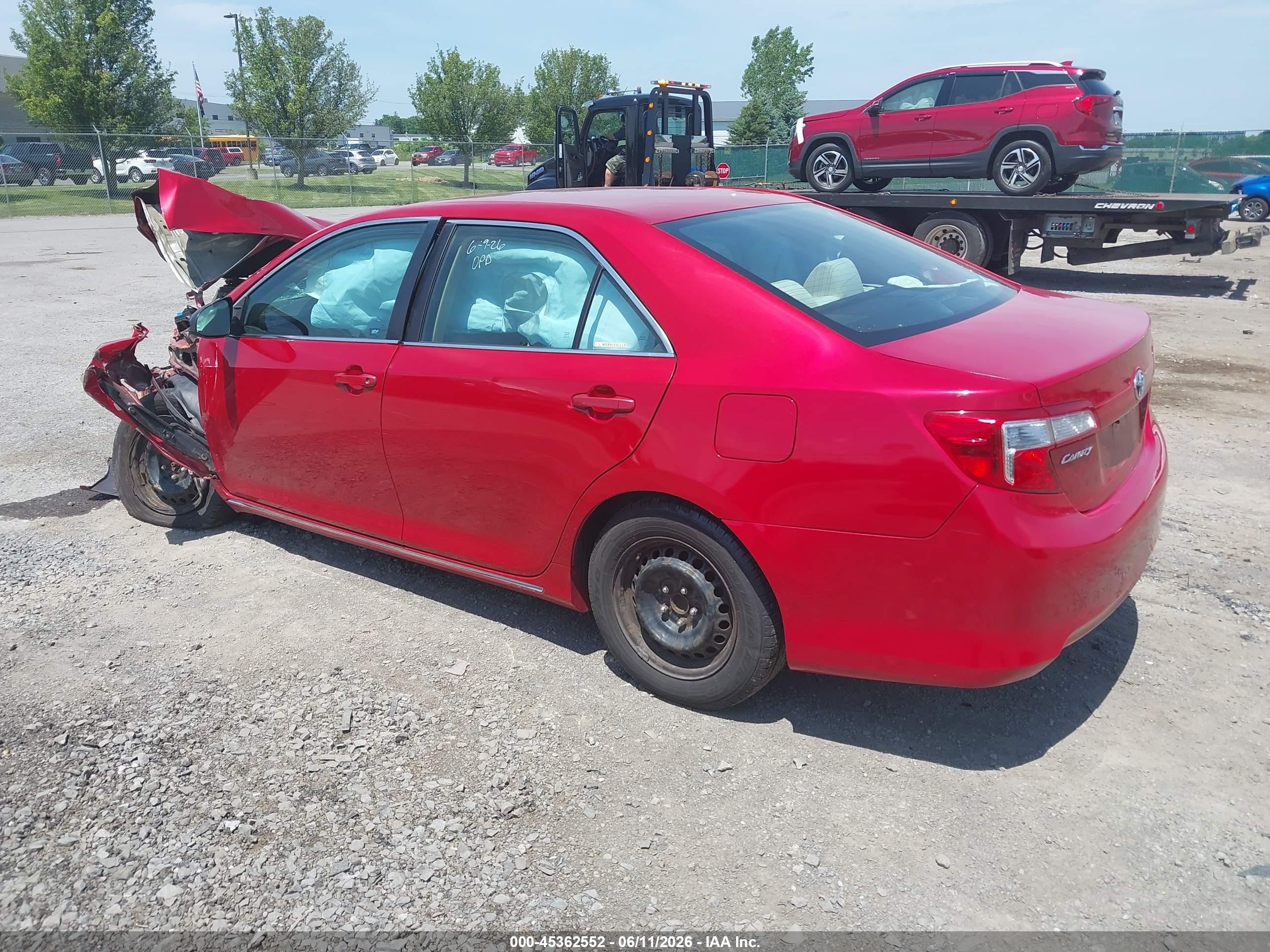 2013 Toyota Camry Le Red vin: 4T1BF1FK8DU642336