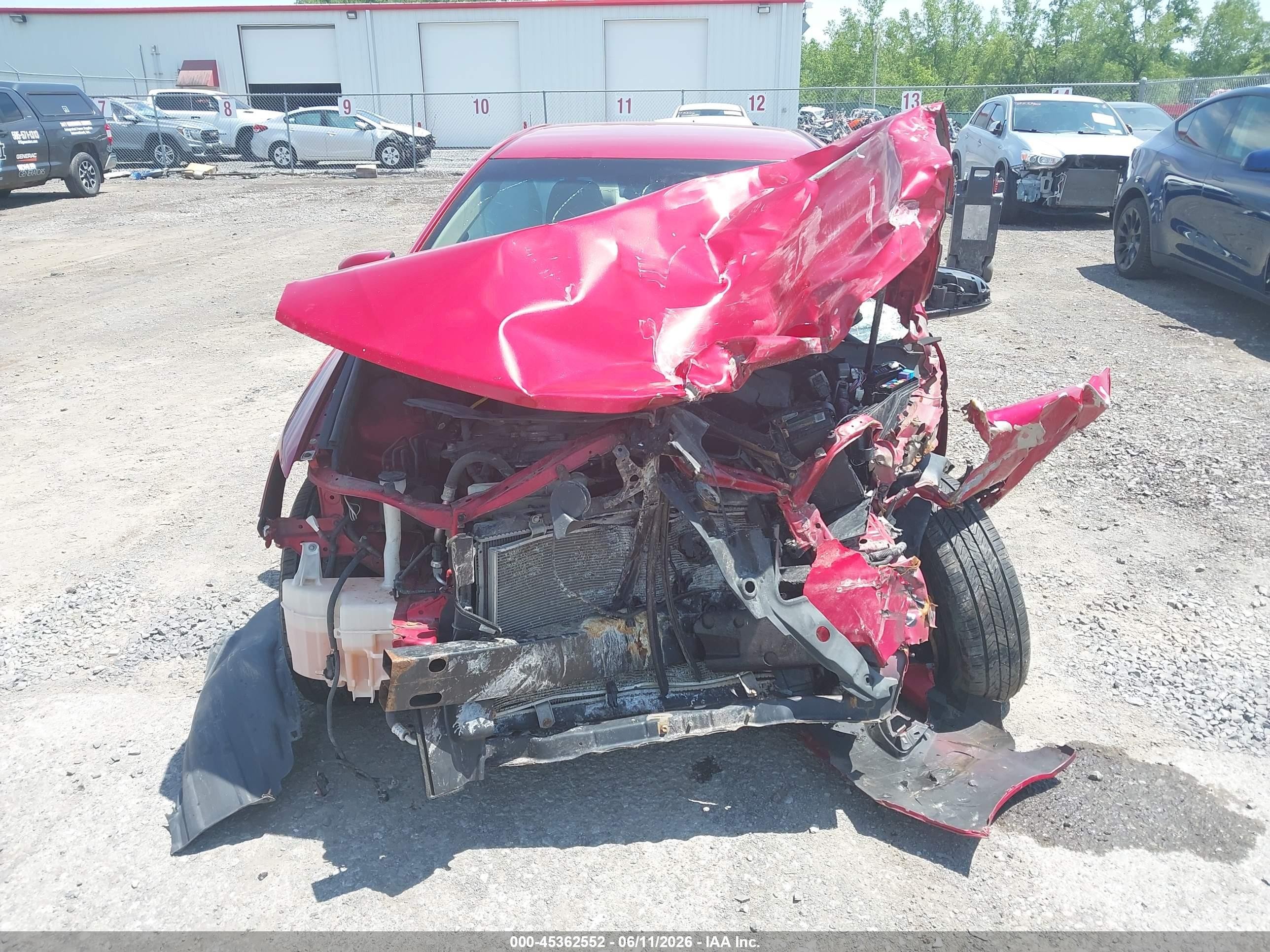 2013 Toyota Camry Le Red vin: 4T1BF1FK8DU642336