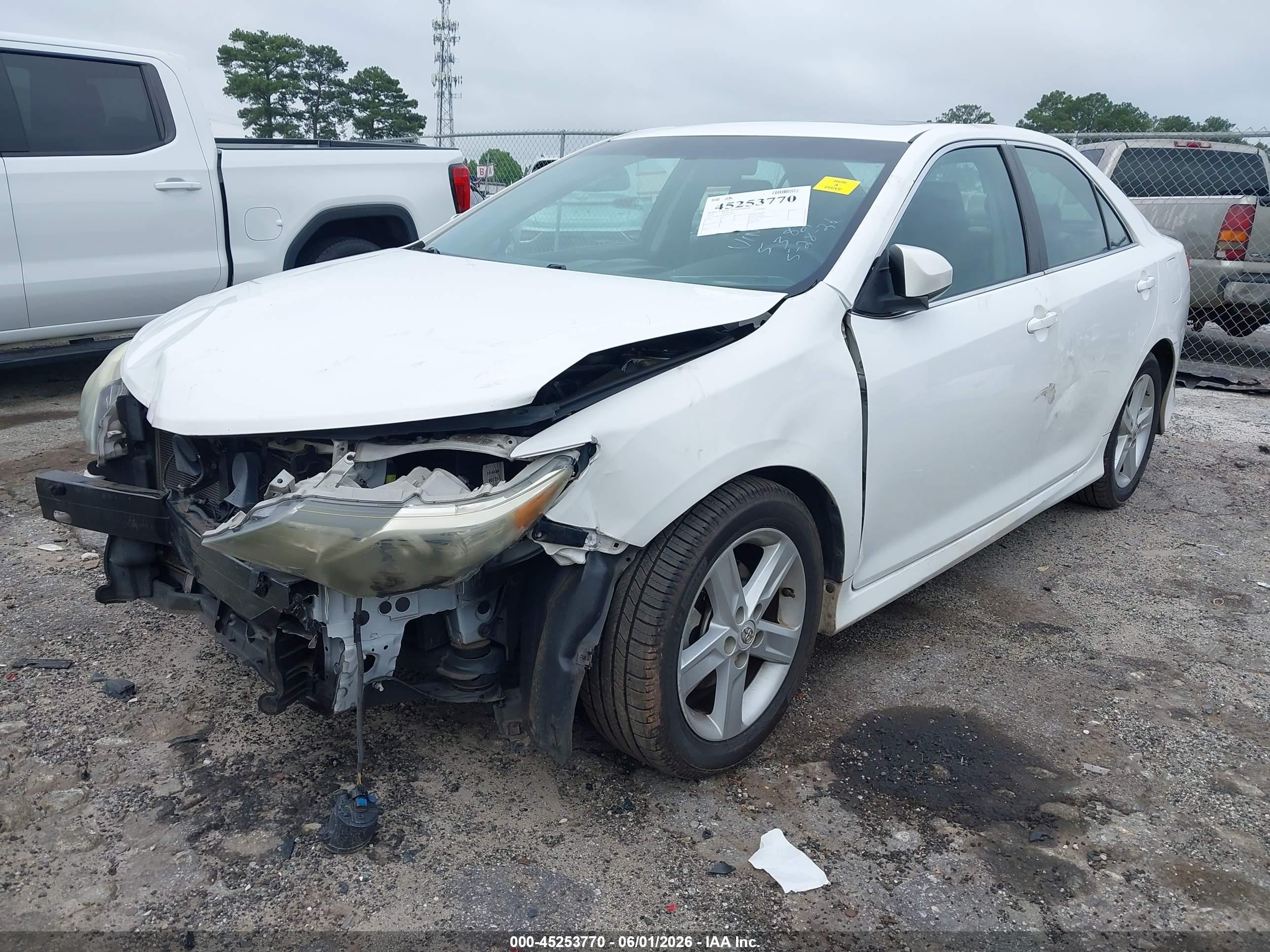 2013 Toyota Camry Se White vin: 4T1BF1FK8DU645382