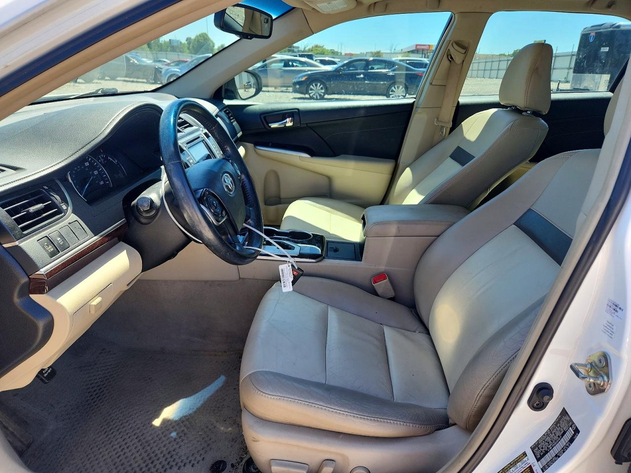 2013 Toyota Camry Xle White vin: 4T1BF1FK8DU648217