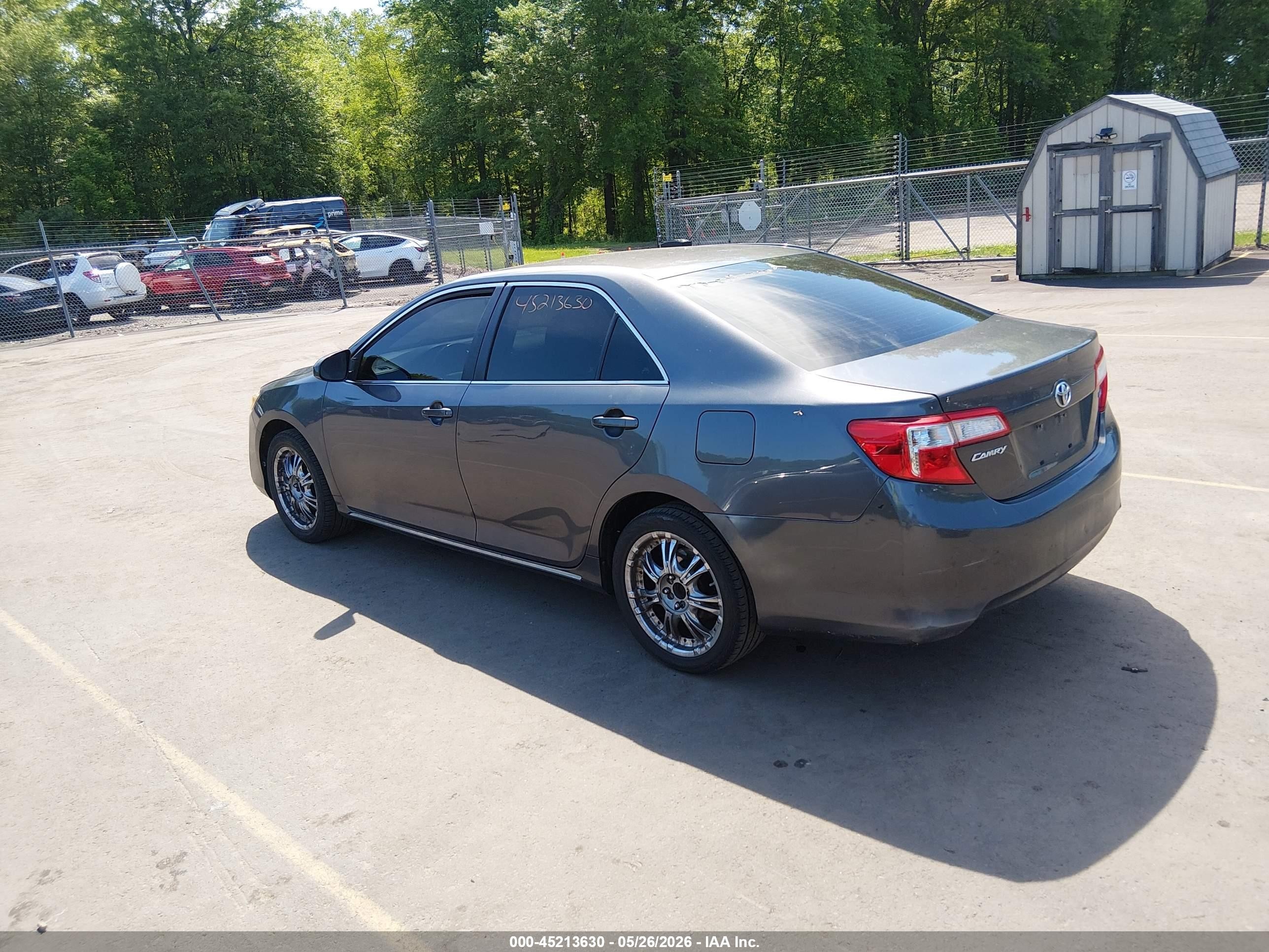 2013 Toyota Camry Le Серый vin: 4T1BF1FK8DU651182