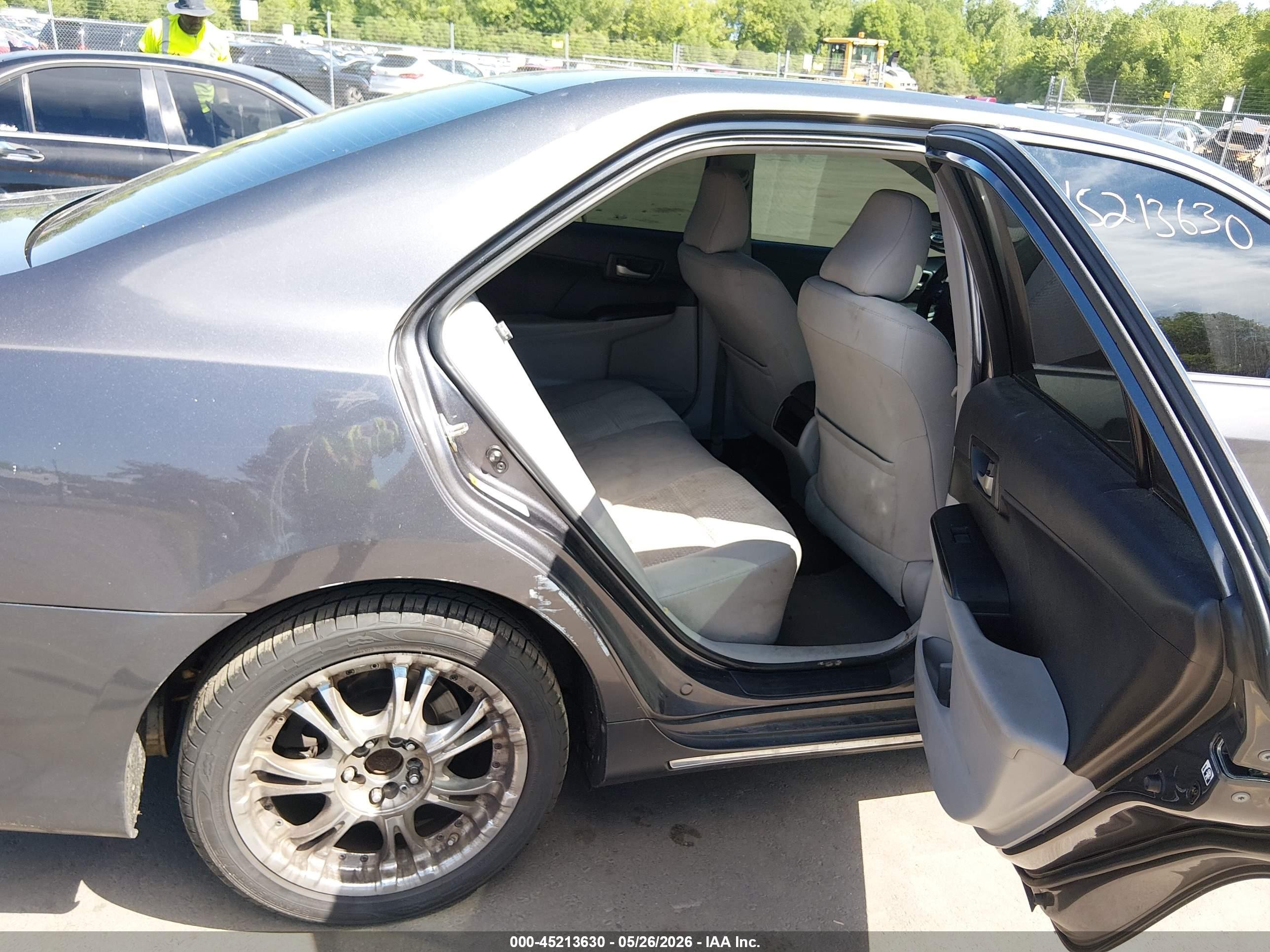2013 Toyota Camry Le Серый vin: 4T1BF1FK8DU651182