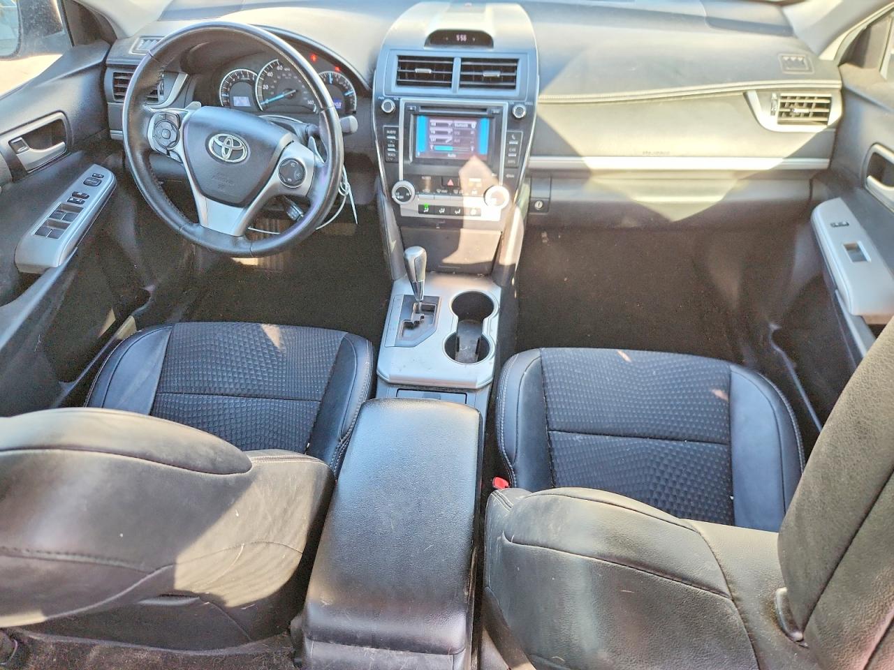 2013 Toyota Camry White vin: 4T1BF1FK8DU659993