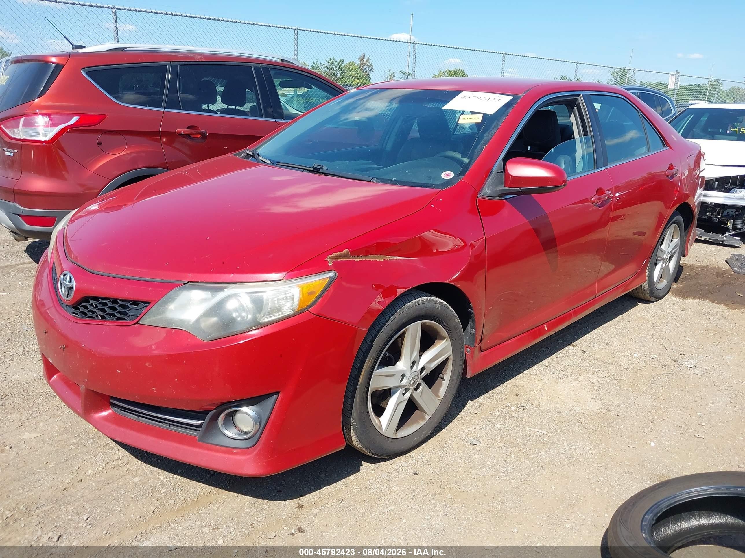 2013 Toyota Camry Se Red vin: 4T1BF1FK8DU665213