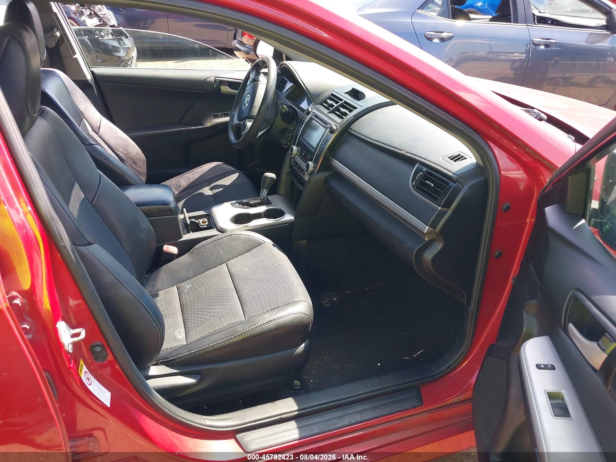 2013 Toyota Camry Se Red vin: 4T1BF1FK8DU665213