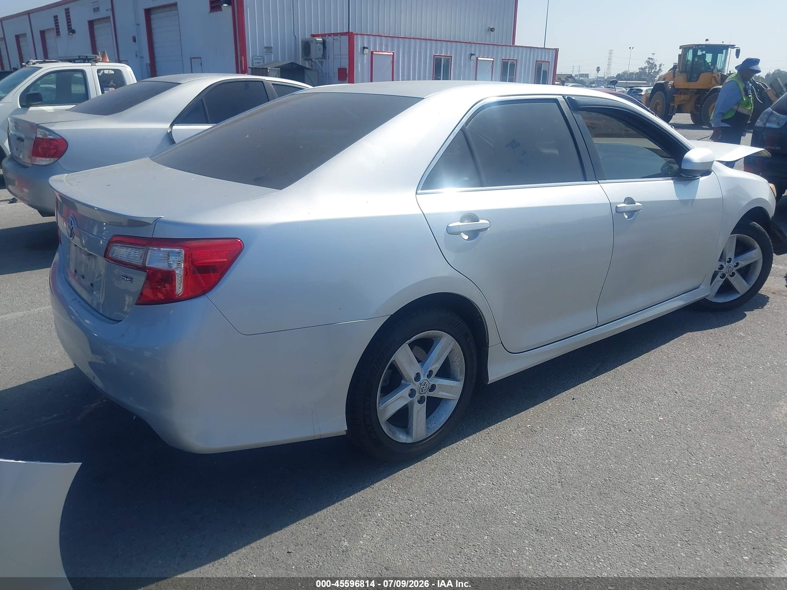 2013 Toyota Camry Se Silver vin: 4T1BF1FK8DU675711