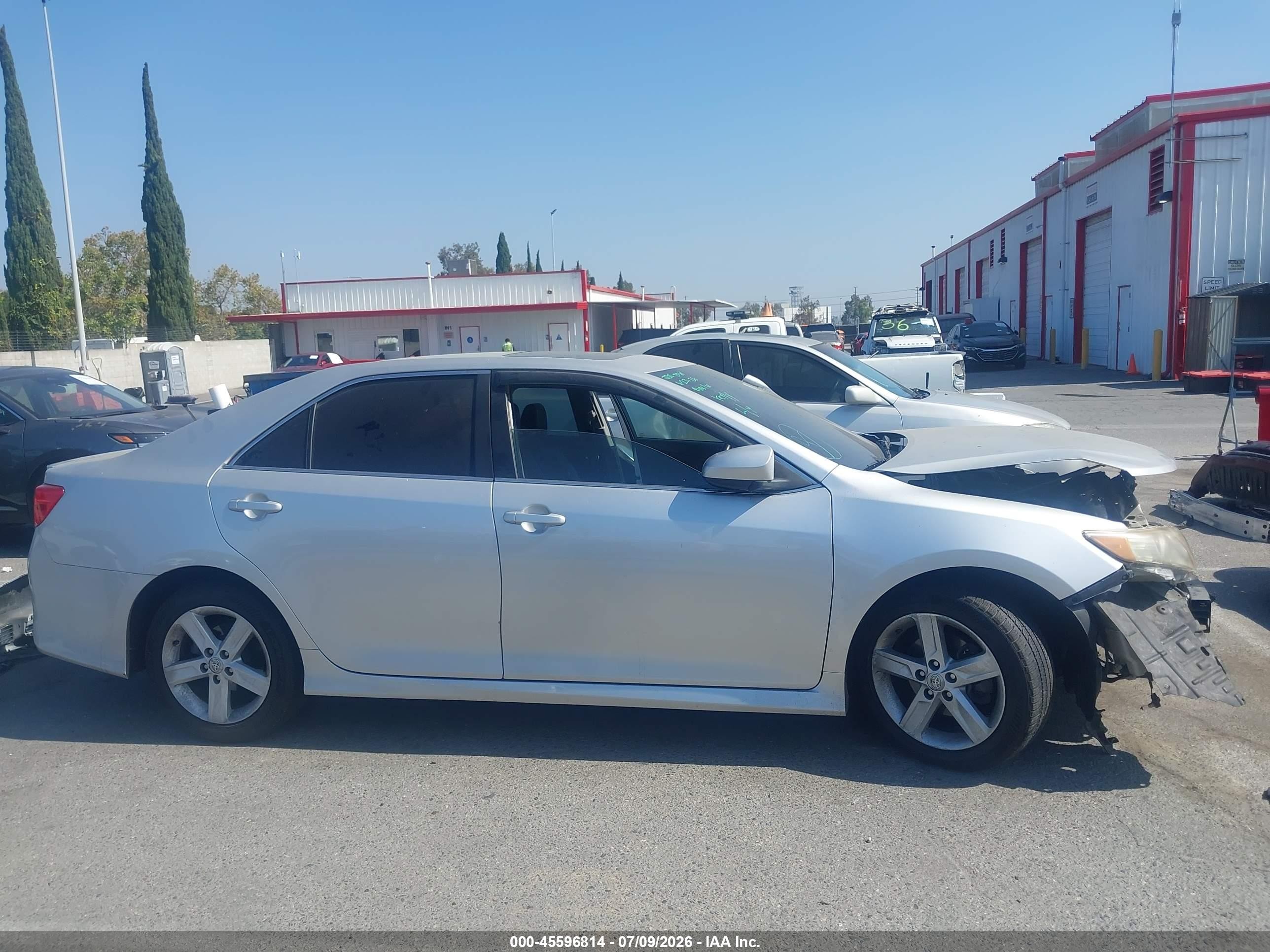 2013 Toyota Camry Se Silver vin: 4T1BF1FK8DU675711