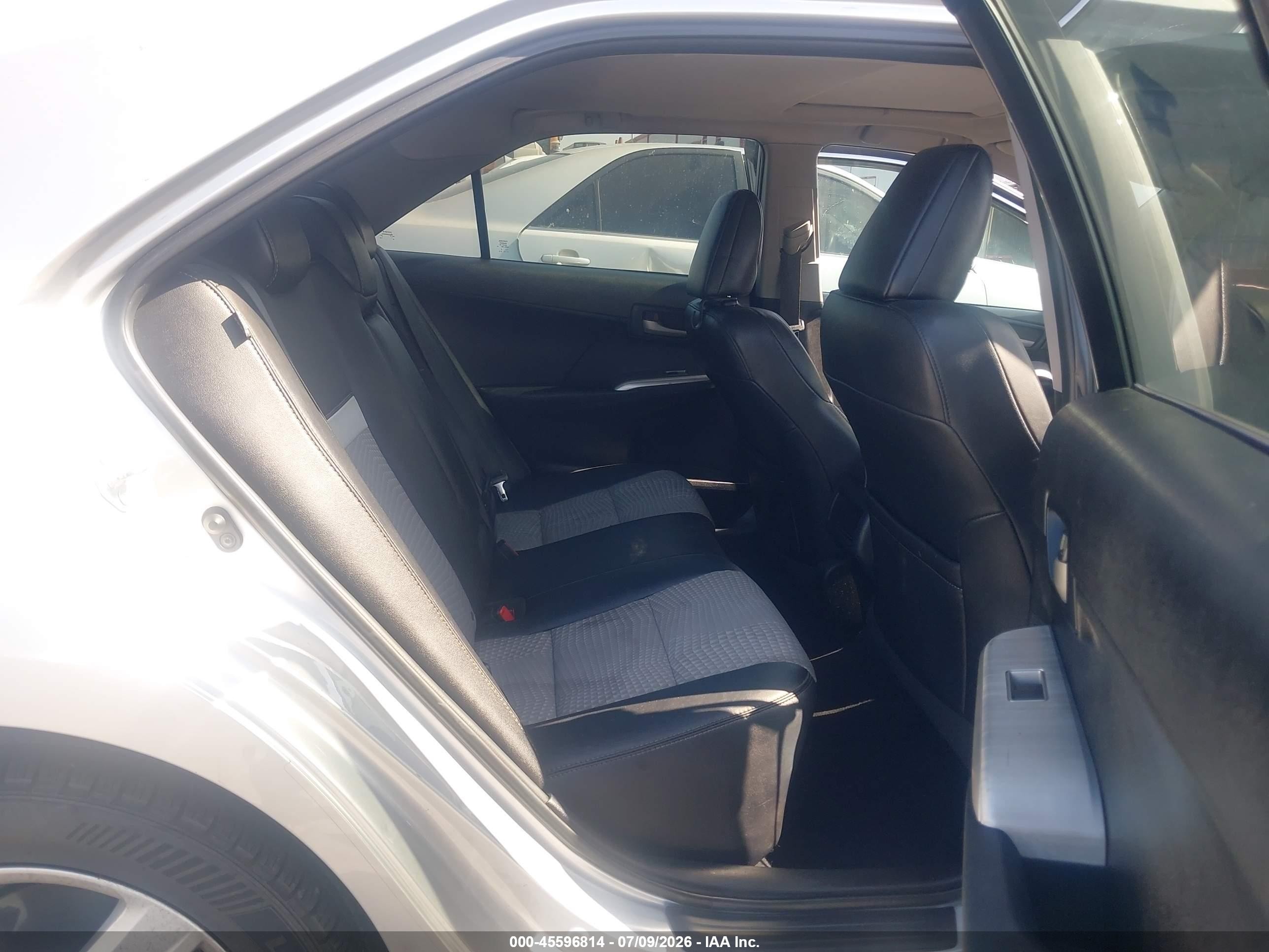 2013 Toyota Camry Se Silver vin: 4T1BF1FK8DU675711