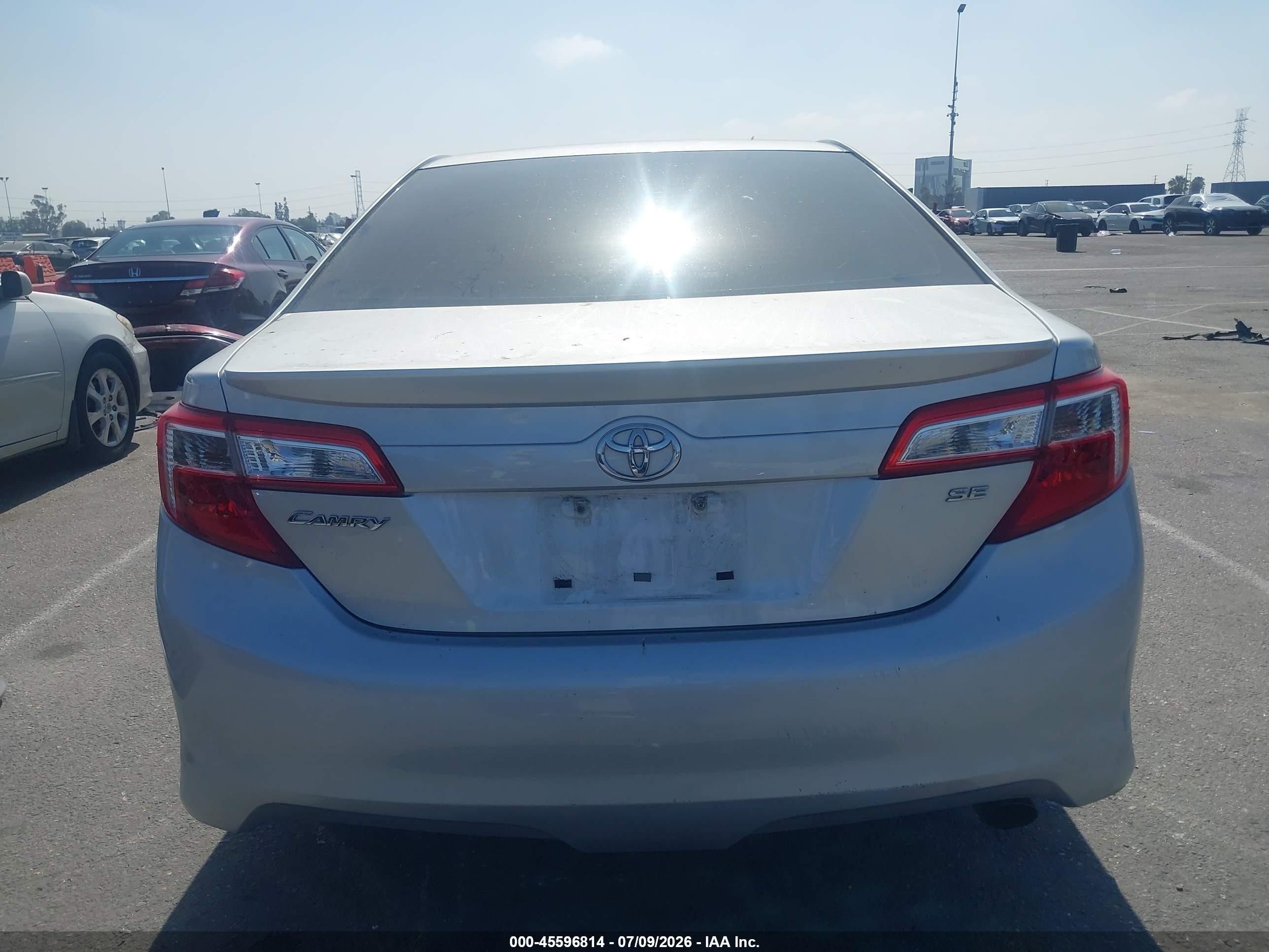 2013 Toyota Camry Se Silver vin: 4T1BF1FK8DU675711
