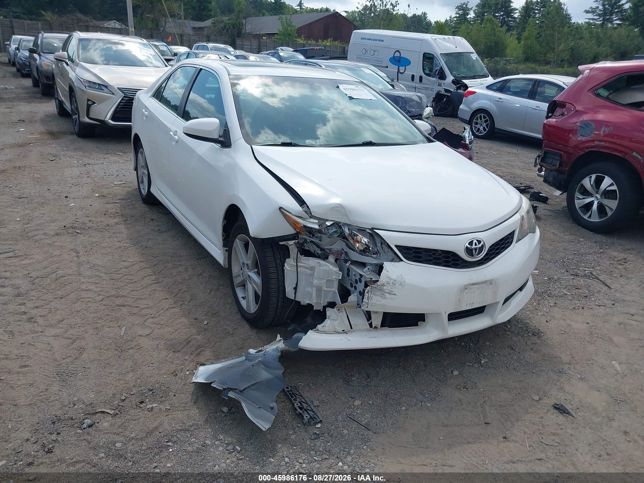 2013 Toyota Camry Se White vin: 4T1BF1FK8DU687583