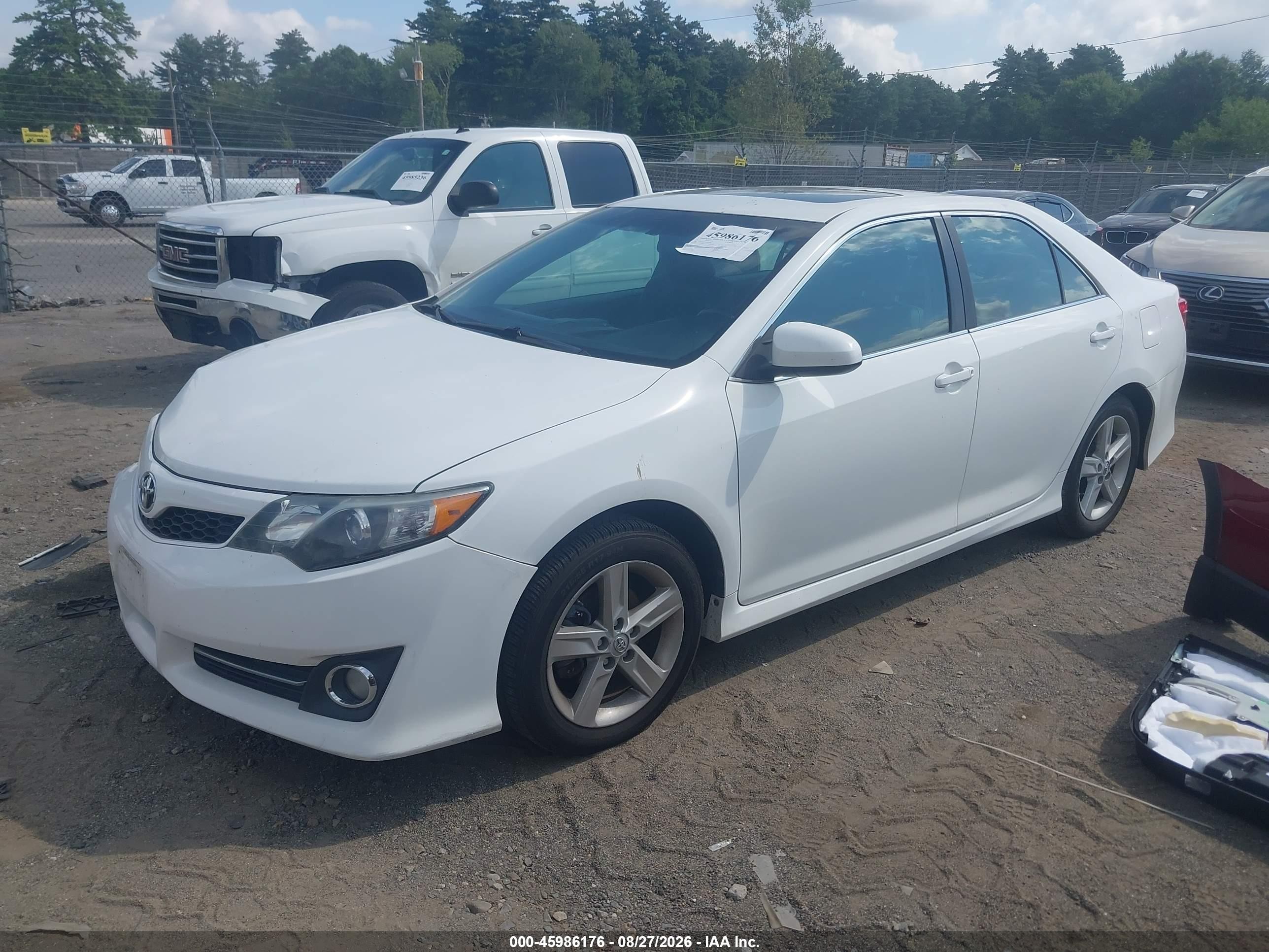 2013 Toyota Camry Se White vin: 4T1BF1FK8DU687583
