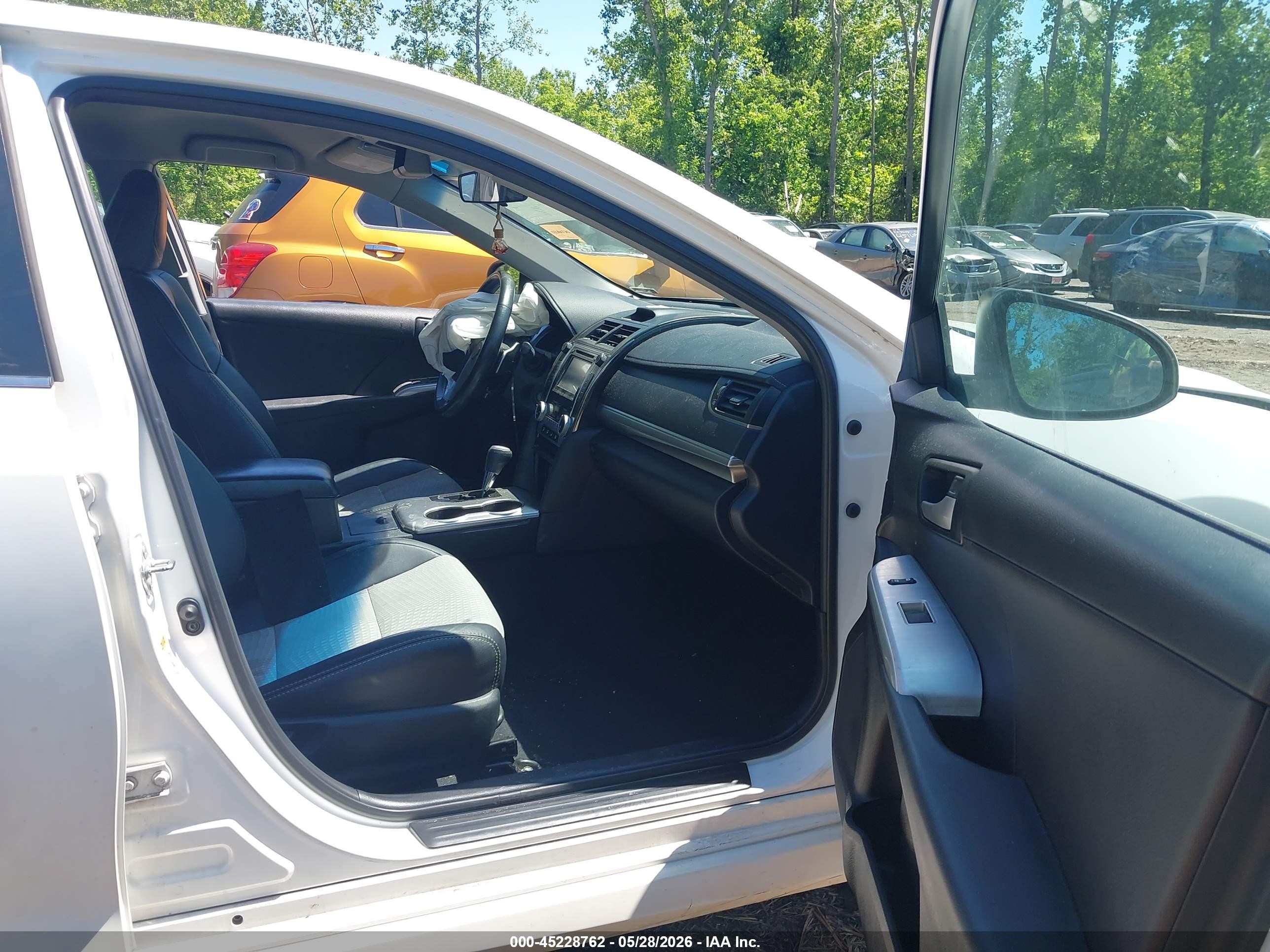 2013 Toyota Camry Se White vin: 4T1BF1FK8DU689978