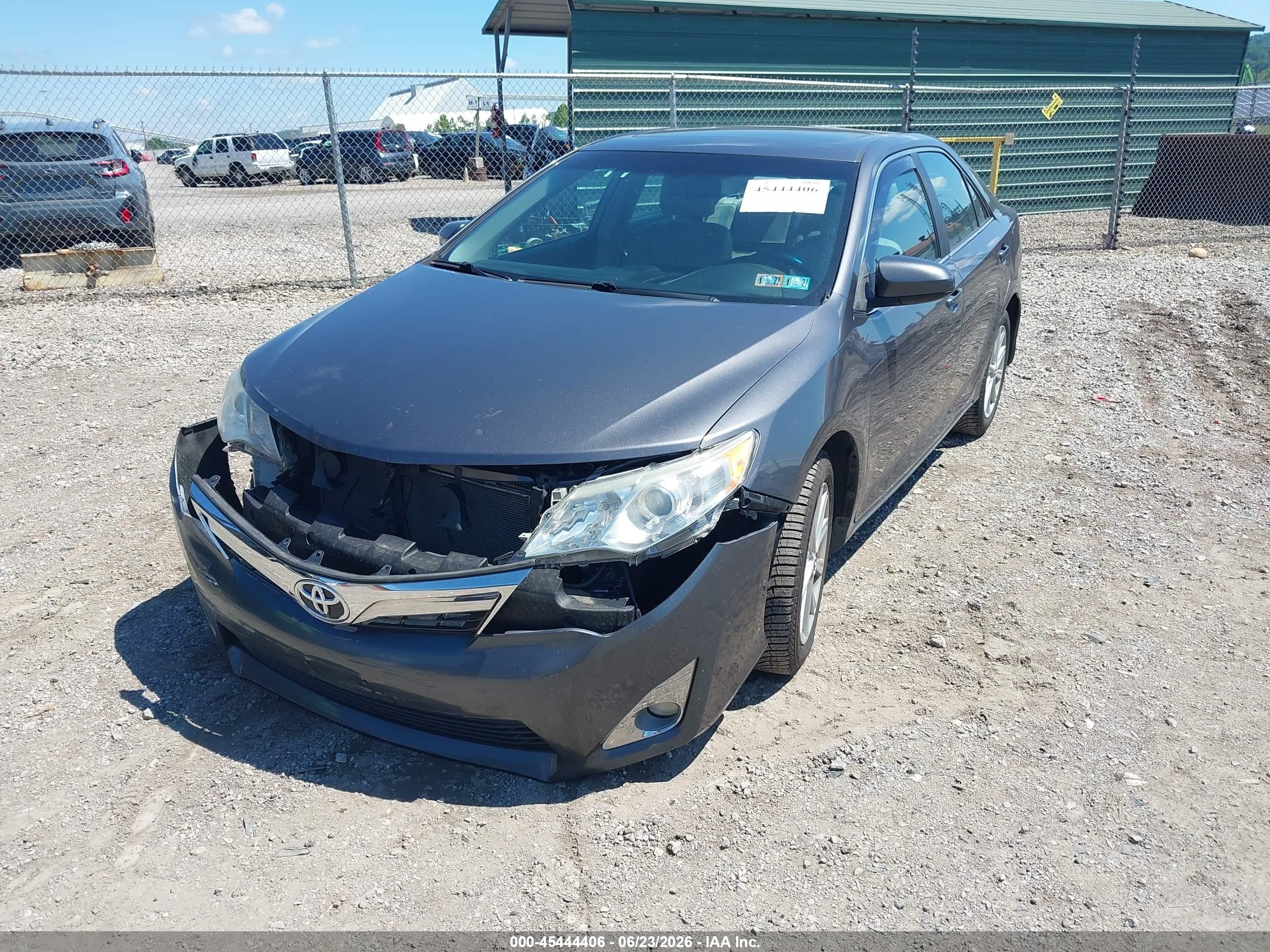 2013 Toyota Camry Xle Gray vin: 4T1BF1FK8DU697322