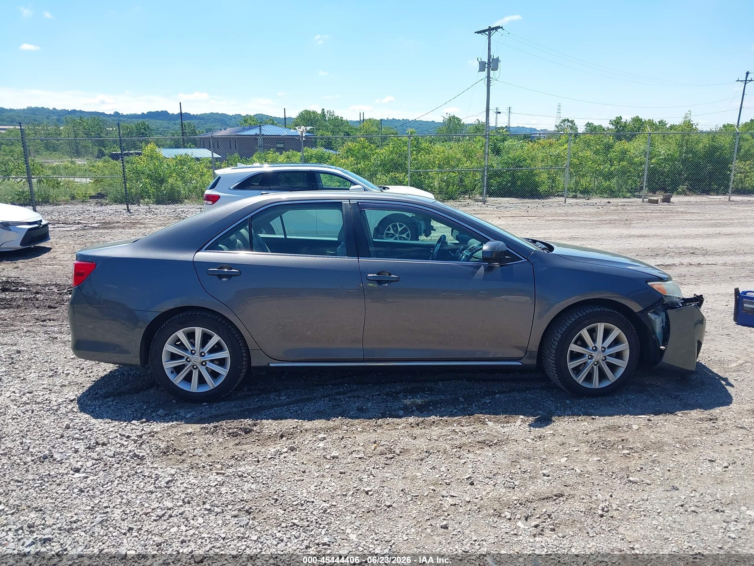 2013 Toyota Camry Xle Gray vin: 4T1BF1FK8DU697322