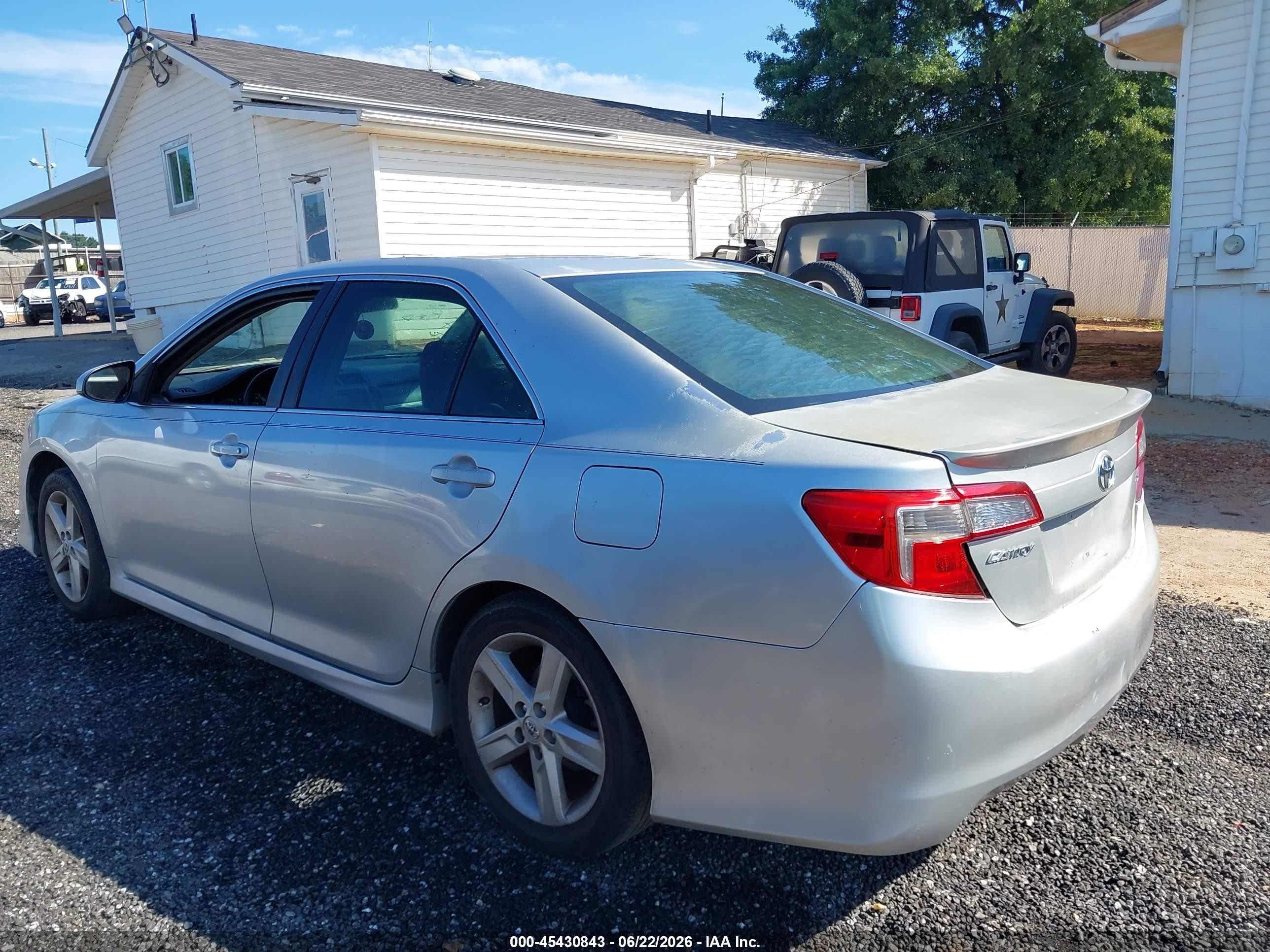 2013 Toyota Camry Se Silver vin: 4T1BF1FK8DU704205