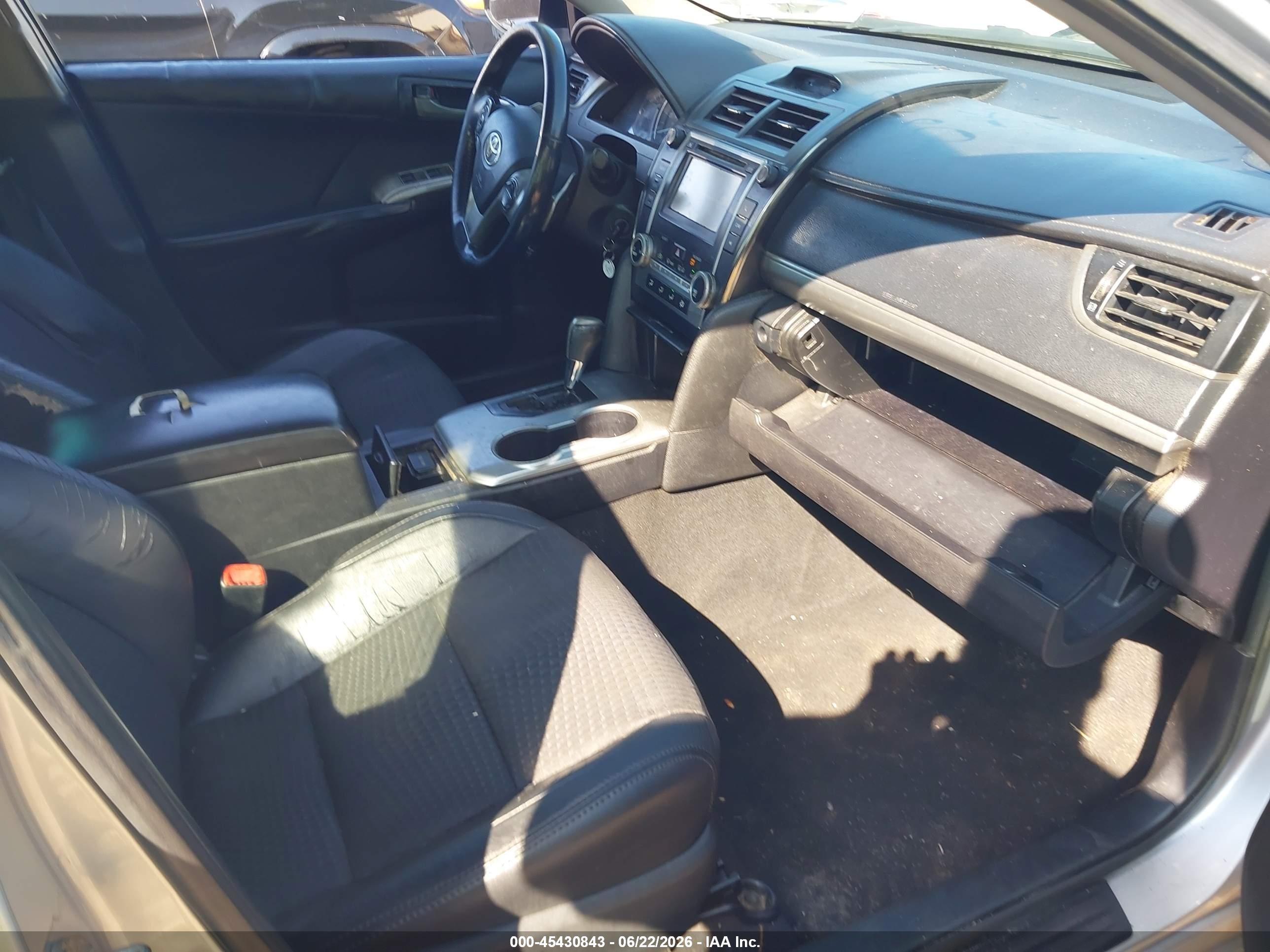 2013 Toyota Camry Se Silver vin: 4T1BF1FK8DU704205