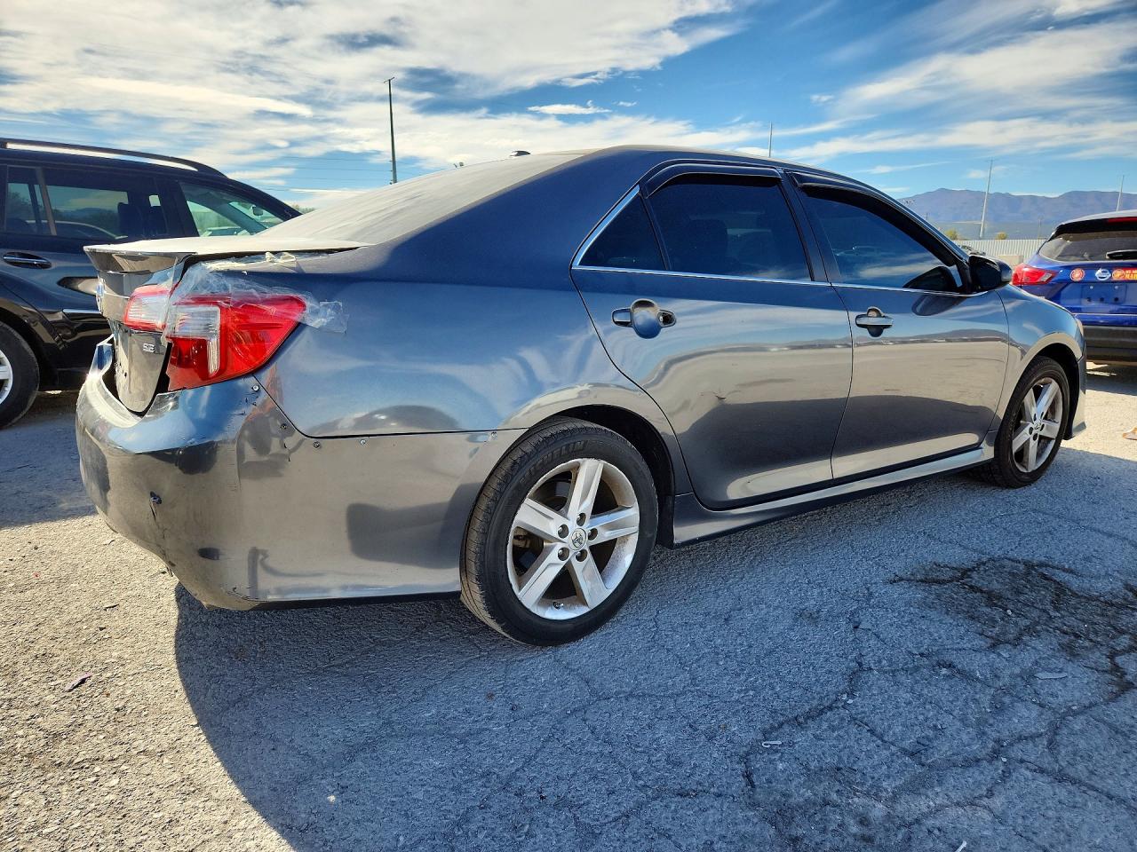 2013 Toyota Camry Se Серый vin: 4T1BF1FK8DU723126