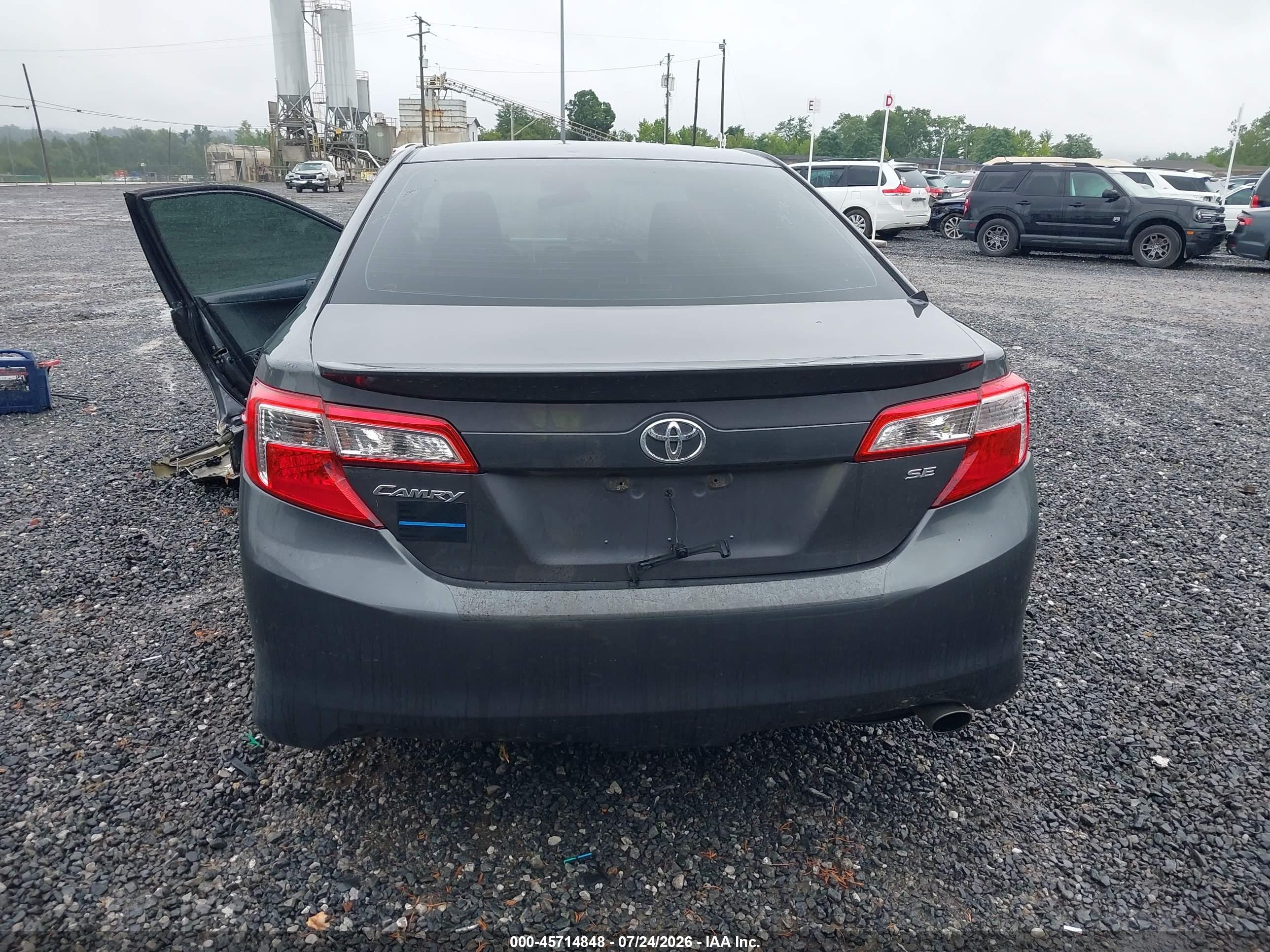 2014 Toyota Camry Se Gray vin: 4T1BF1FK8EU322063