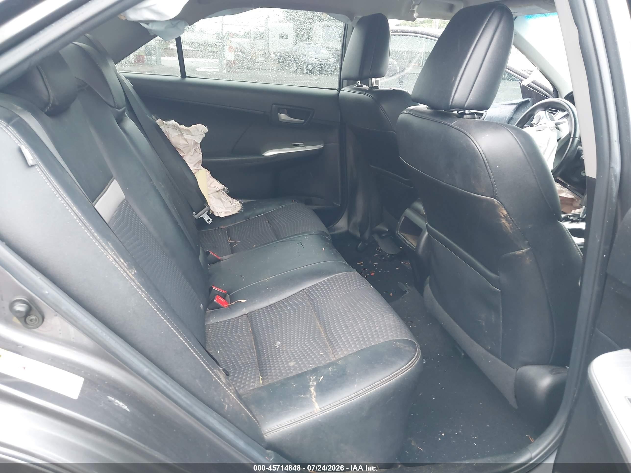 2014 Toyota Camry Se Gray vin: 4T1BF1FK8EU322063