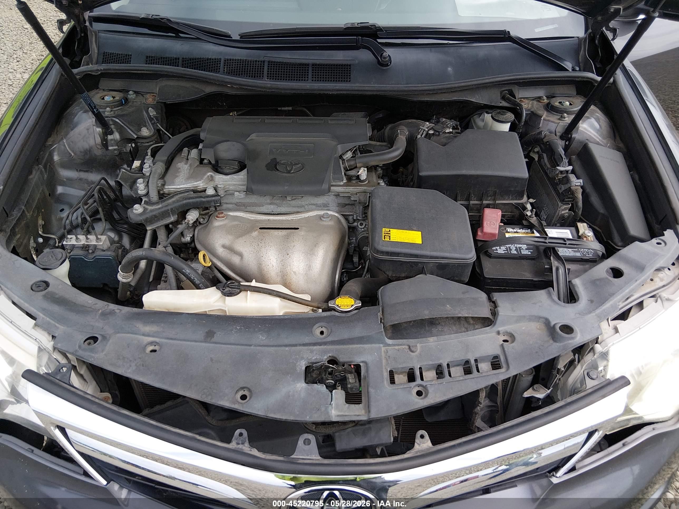 2014 Toyota Camry Le Gray vin: 4T1BF1FK8EU325013