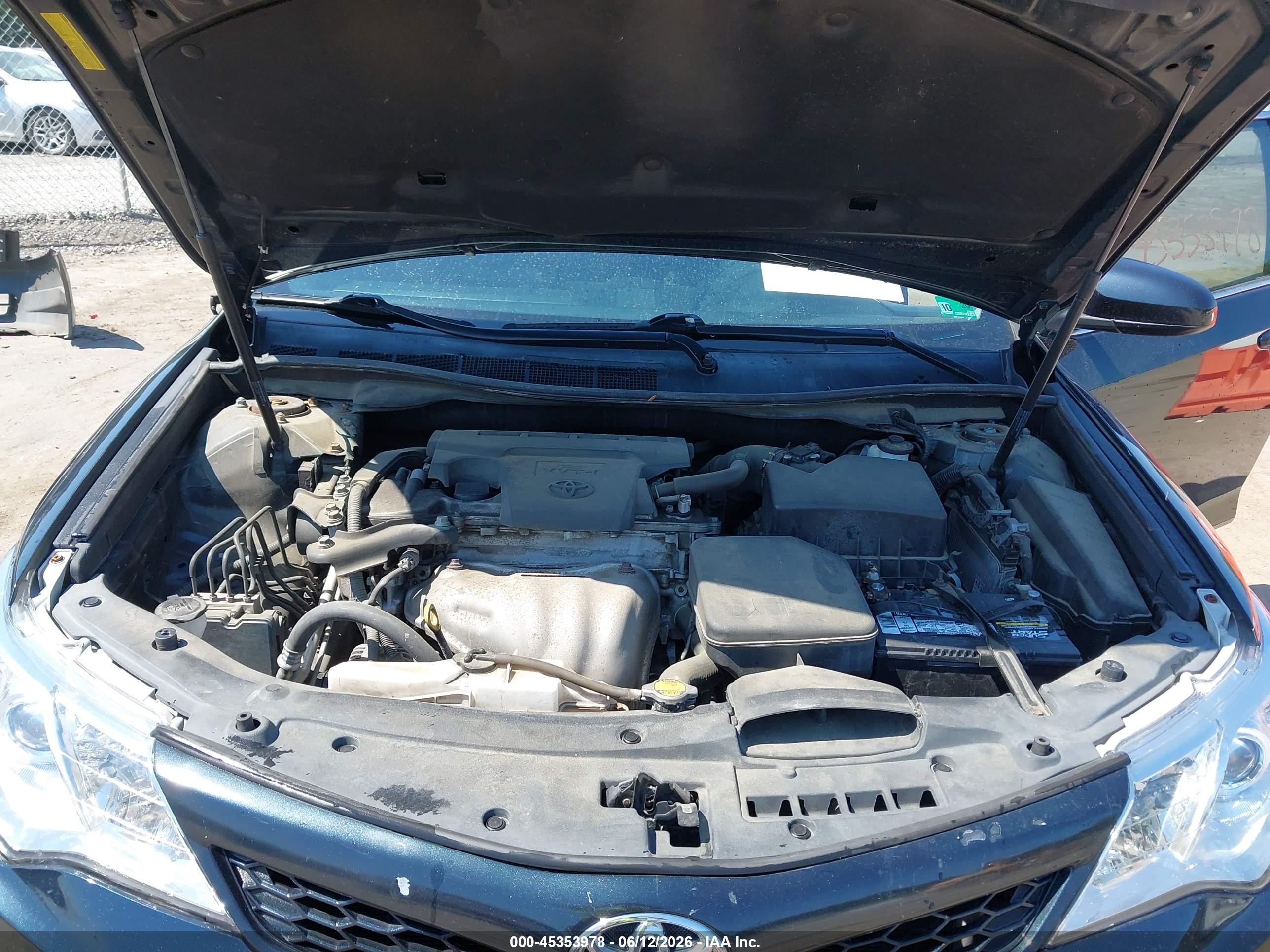 2014 Toyota Camry Se Sport Blue vin: 4T1BF1FK8EU328624