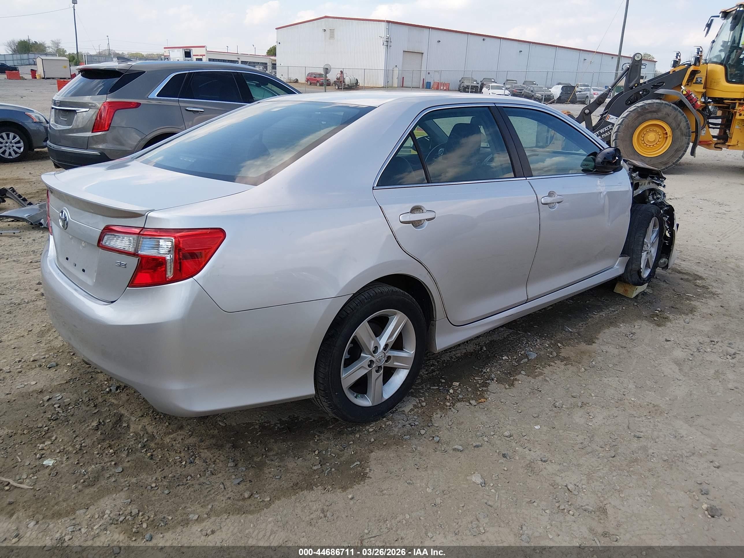 2014 Toyota Camry Se Silver vin: 4T1BF1FK8EU342071
