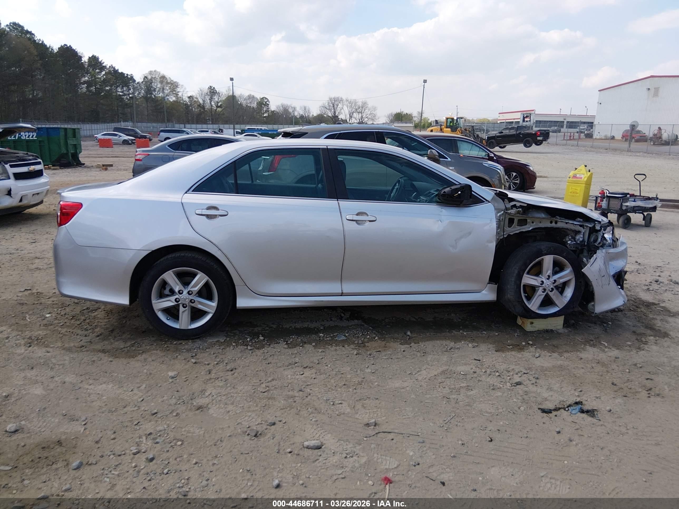 2014 Toyota Camry Se Silver vin: 4T1BF1FK8EU342071
