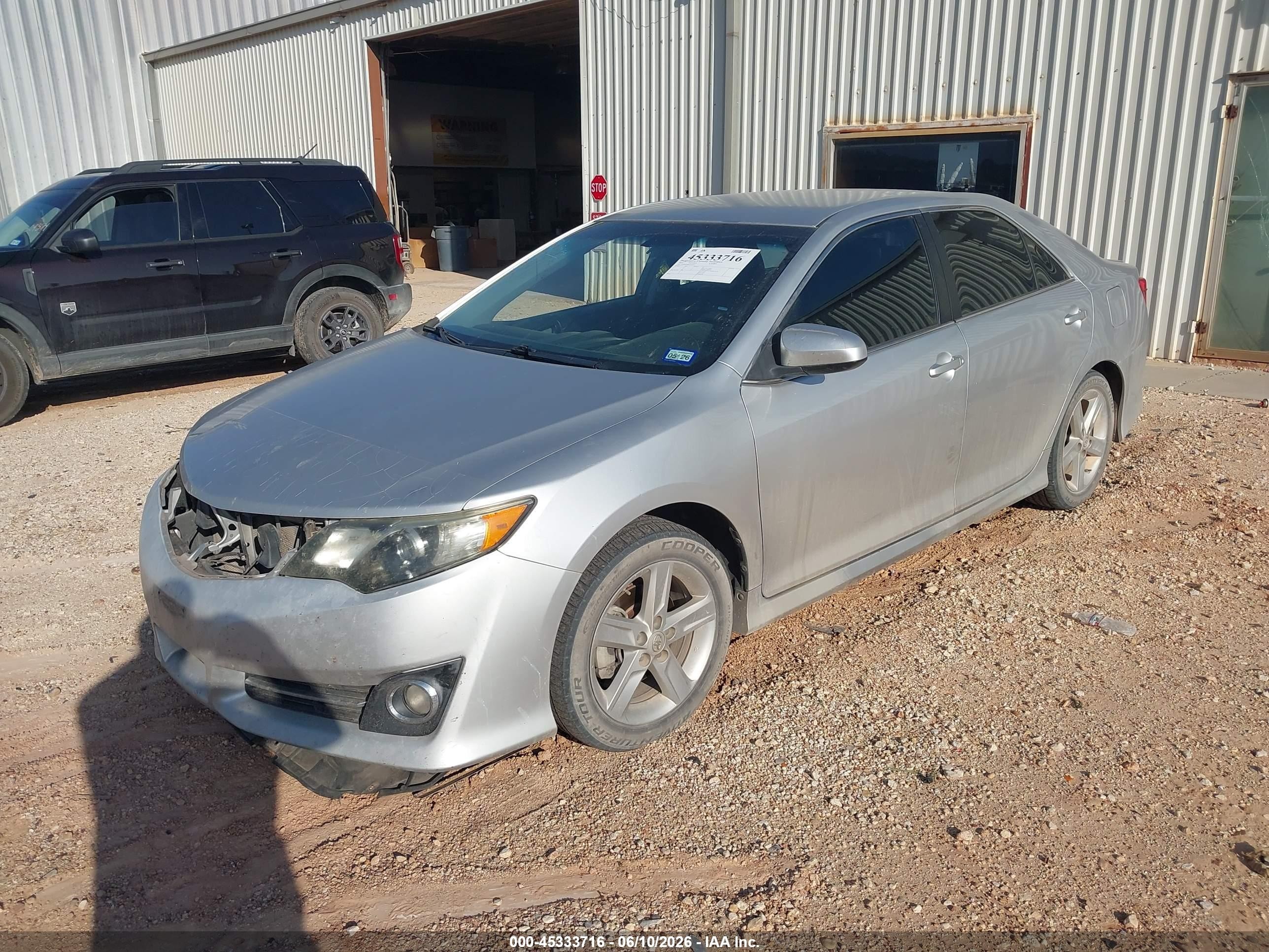 2014 Toyota Camry Se Silver vin: 4T1BF1FK8EU351417