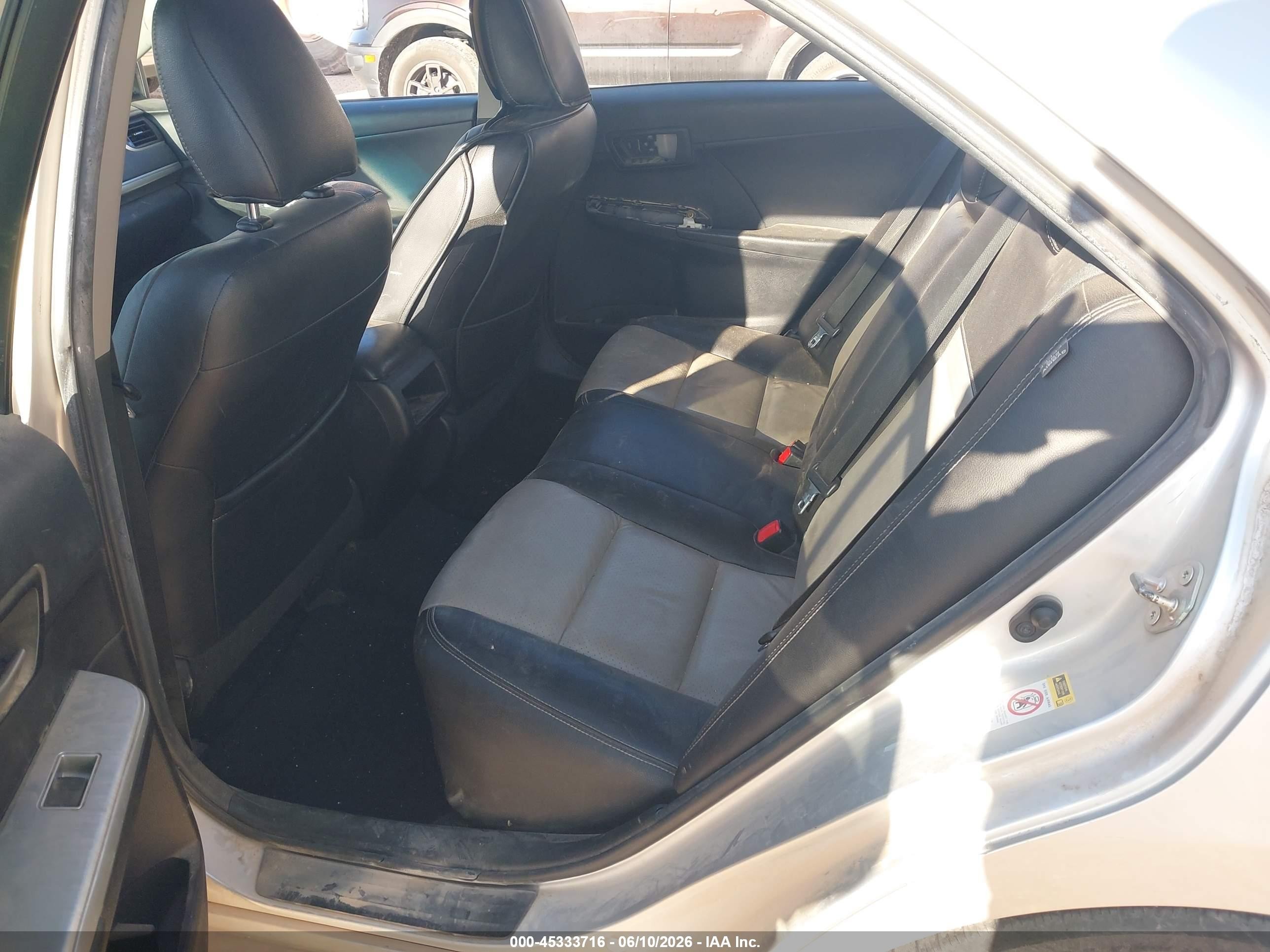 2014 Toyota Camry Se Silver vin: 4T1BF1FK8EU351417