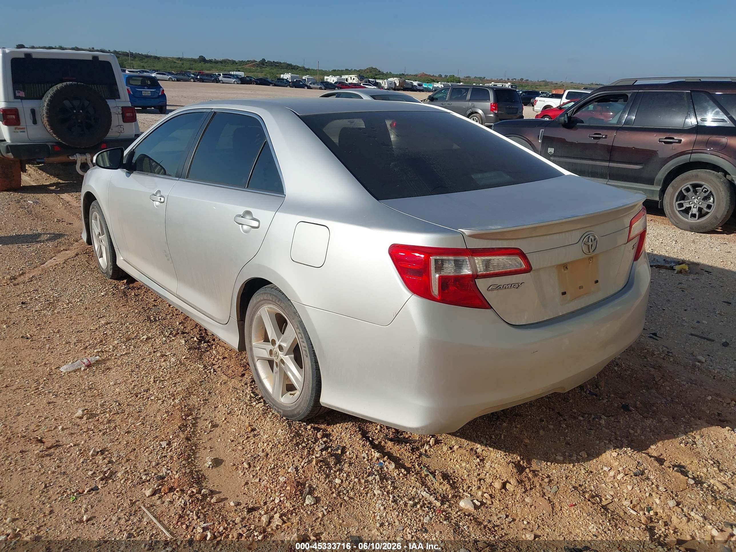 2014 Toyota Camry Se Silver vin: 4T1BF1FK8EU351417
