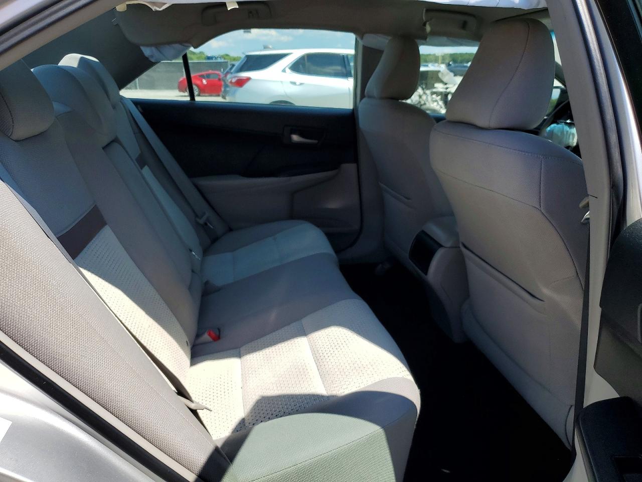 2014 Toyota Camry Le Silver vin: 4T1BF1FK8EU375135