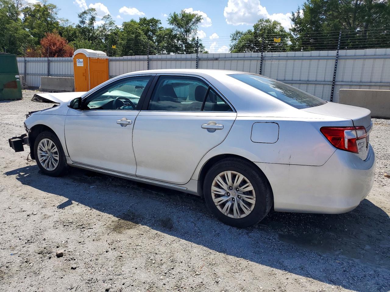 2014 Toyota Camry Le Silver vin: 4T1BF1FK8EU375135