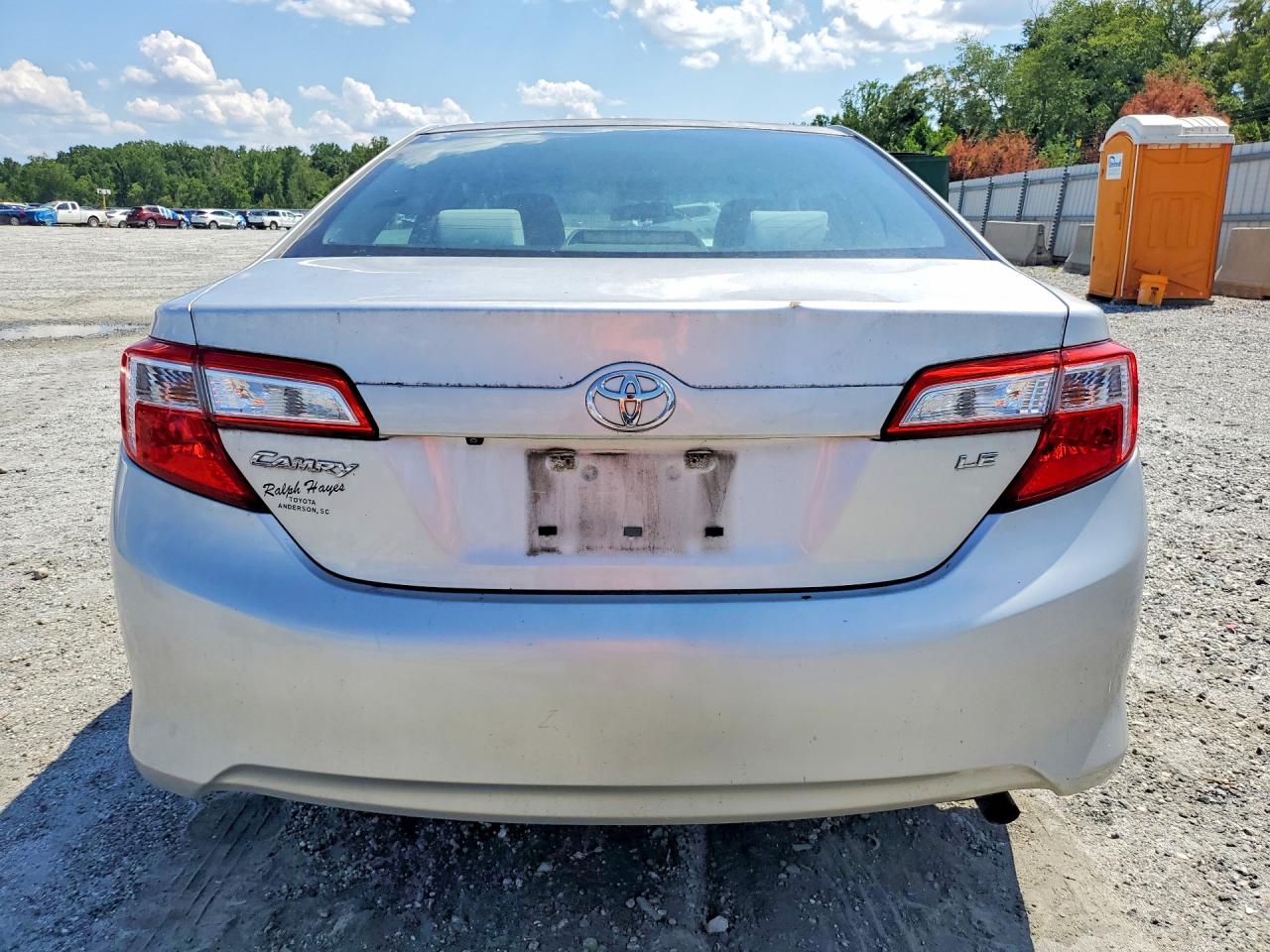 2014 Toyota Camry Le Silver vin: 4T1BF1FK8EU375135