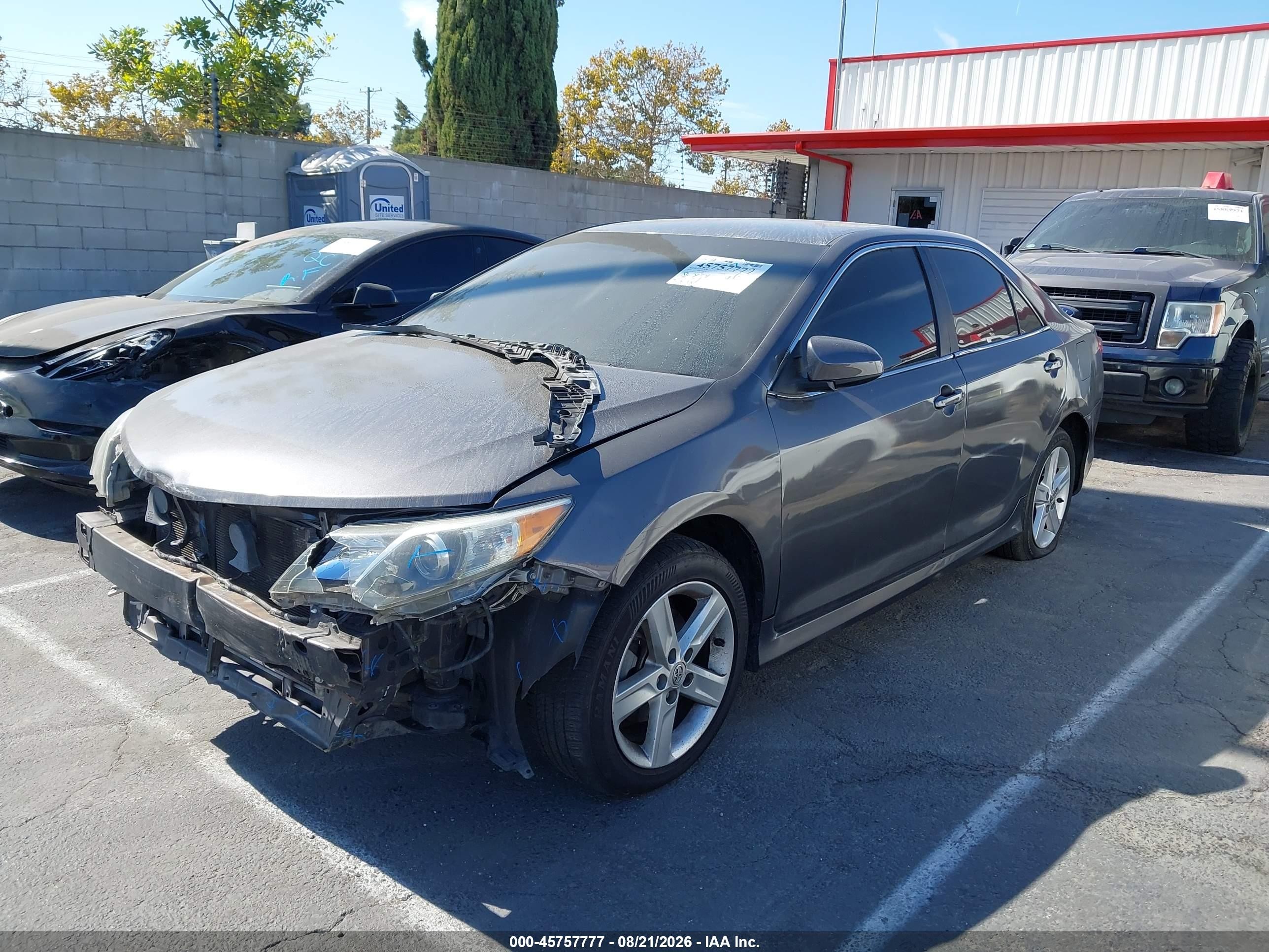 2014 Toyota Camry Se Gray vin: 4T1BF1FK8EU384501